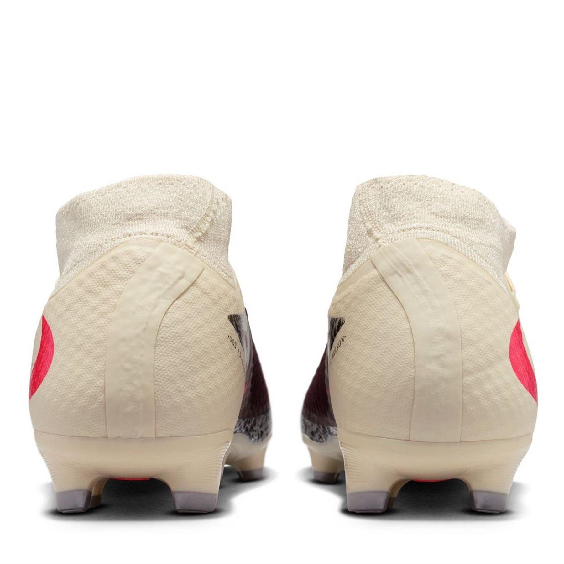 Nike Phantom 6 Academy Adults Multi Ground Football Boots