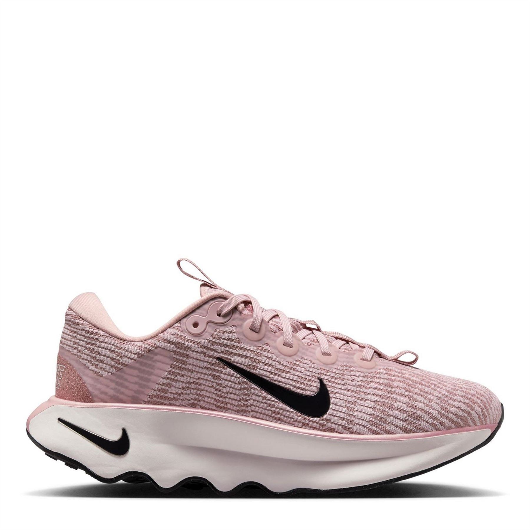 Nike Motiva Premium