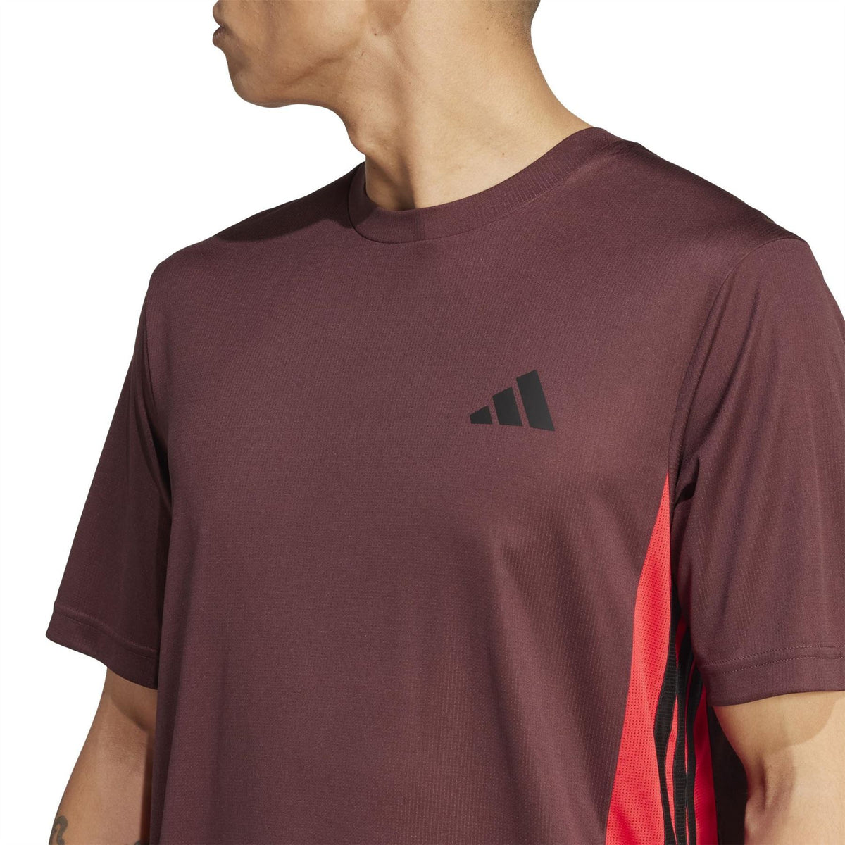 adidas Regular Fit T-Shirt
