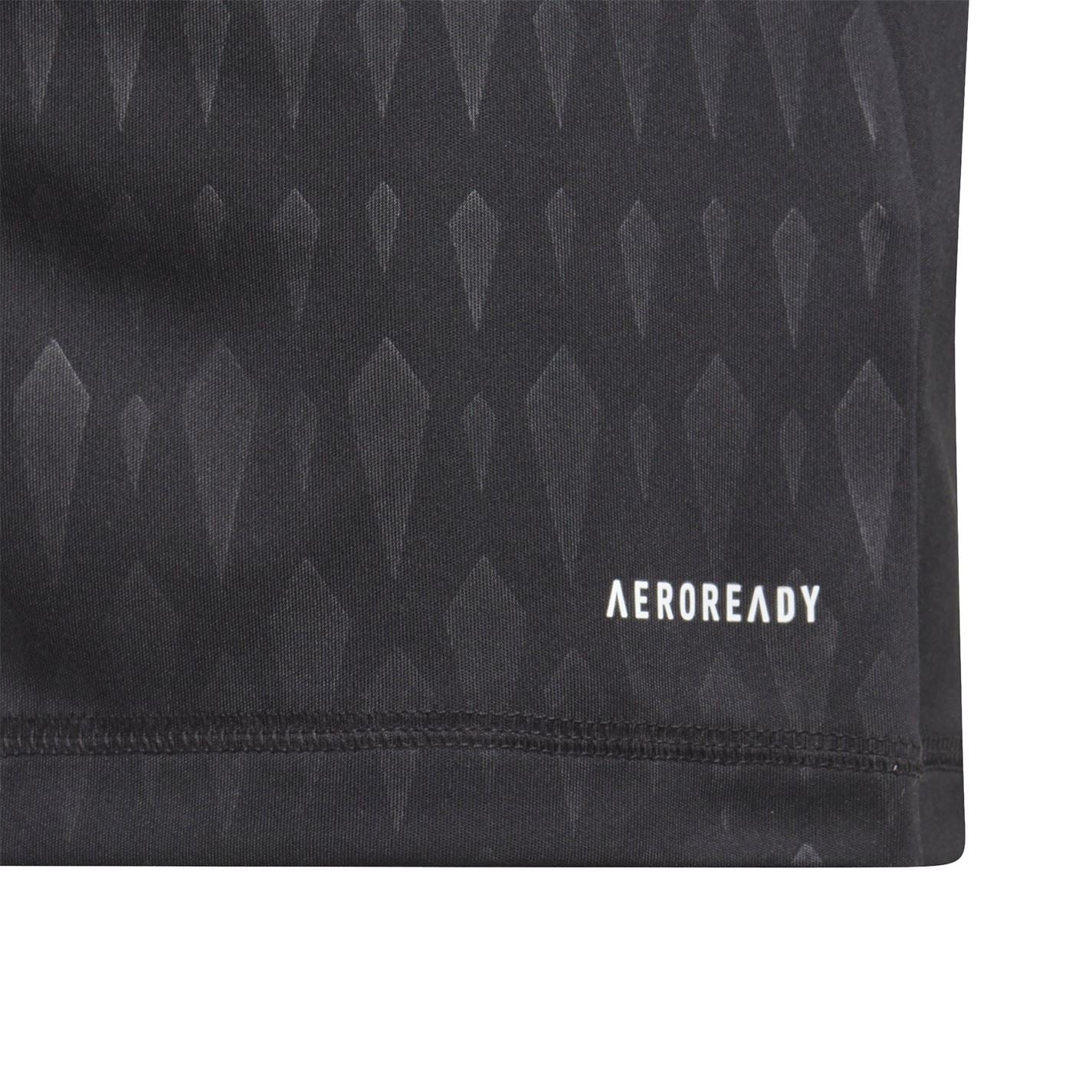 adidas FC Barcelona Number on Back V-Neck Raglan Sleeve Regular Fit T-Shirt