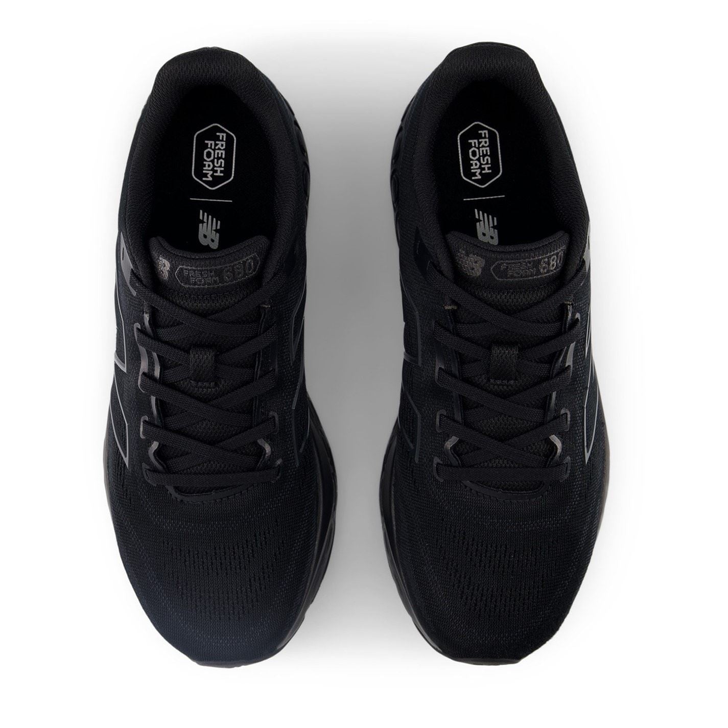 New Balance Mens Fresh Foam 680 V8 Running Shoe