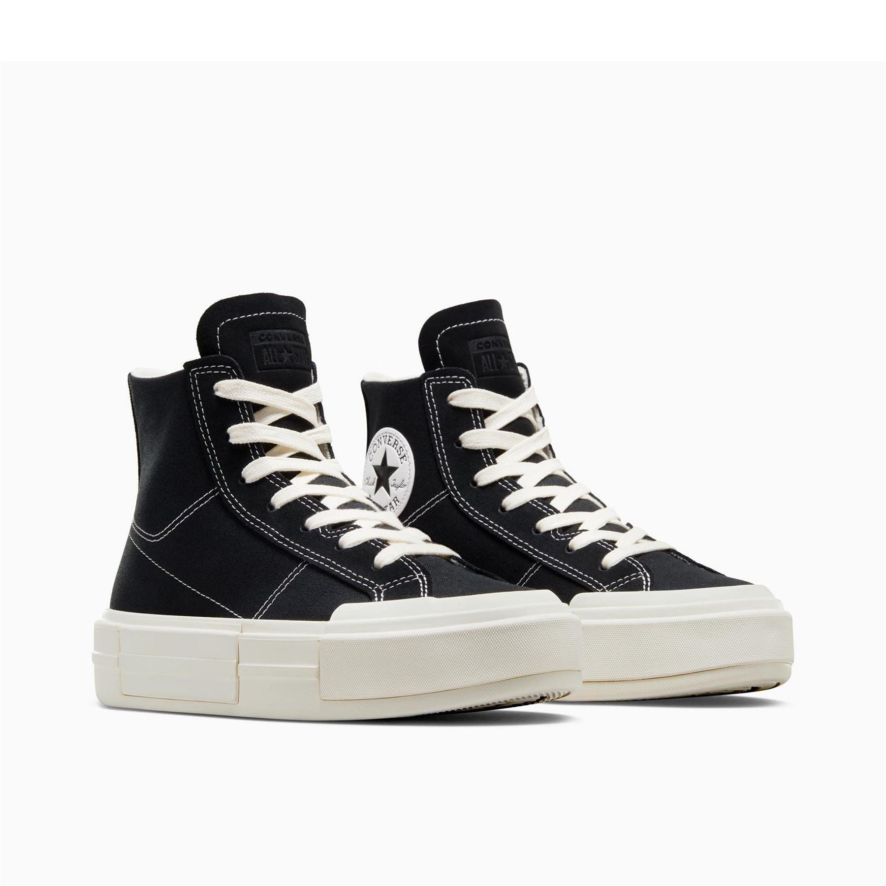 Converse Chuck Taylor All Star Cru Canvasas High Top Trainers