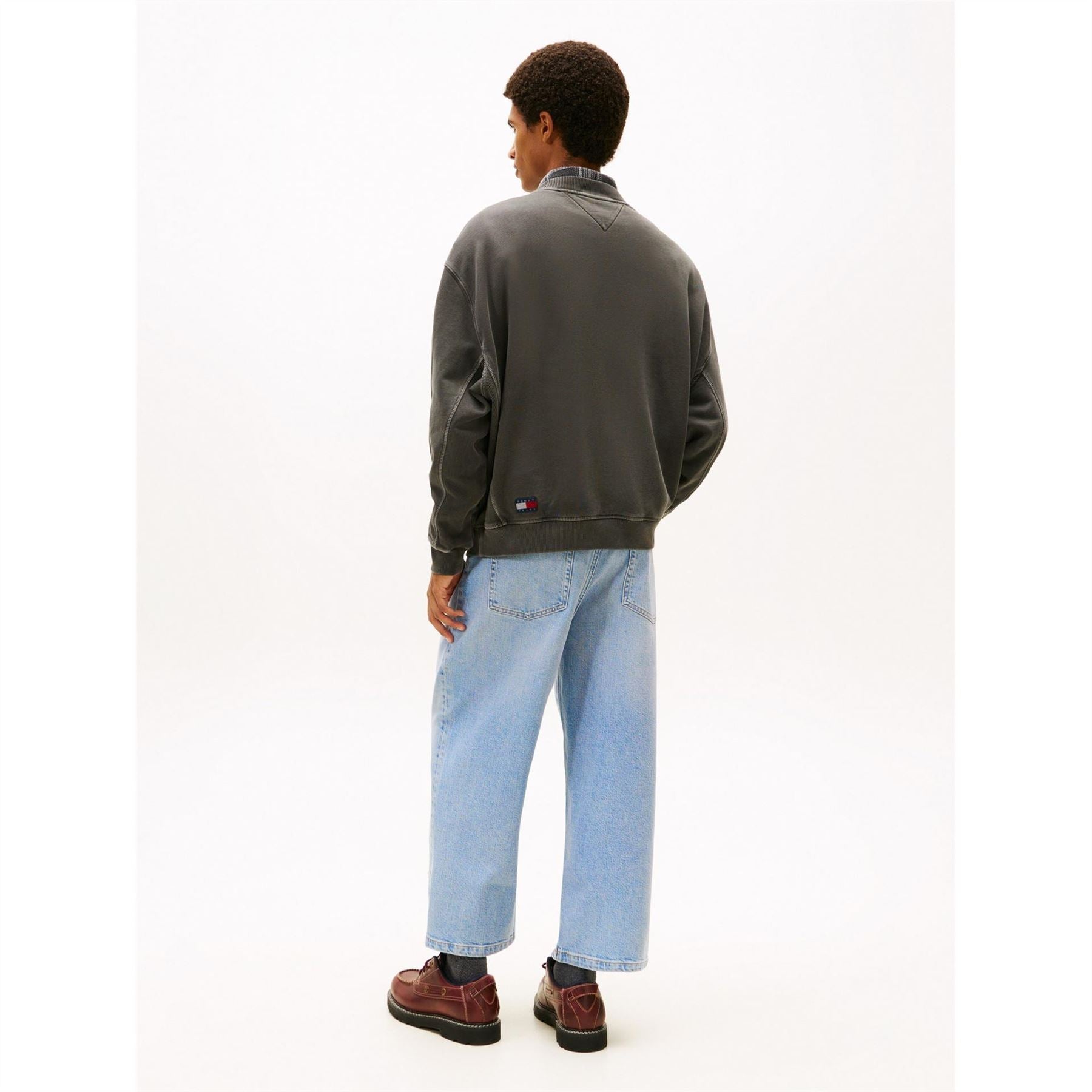 Tommy Jeans Embroidered Crew Neck Ribbed Collar Long Sleeve Sweatshirt