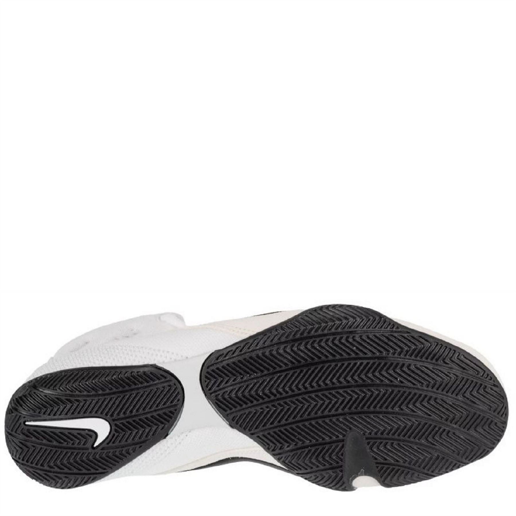 Nike Machomai 3 Boxing Boot Mid Lace-Up Flats