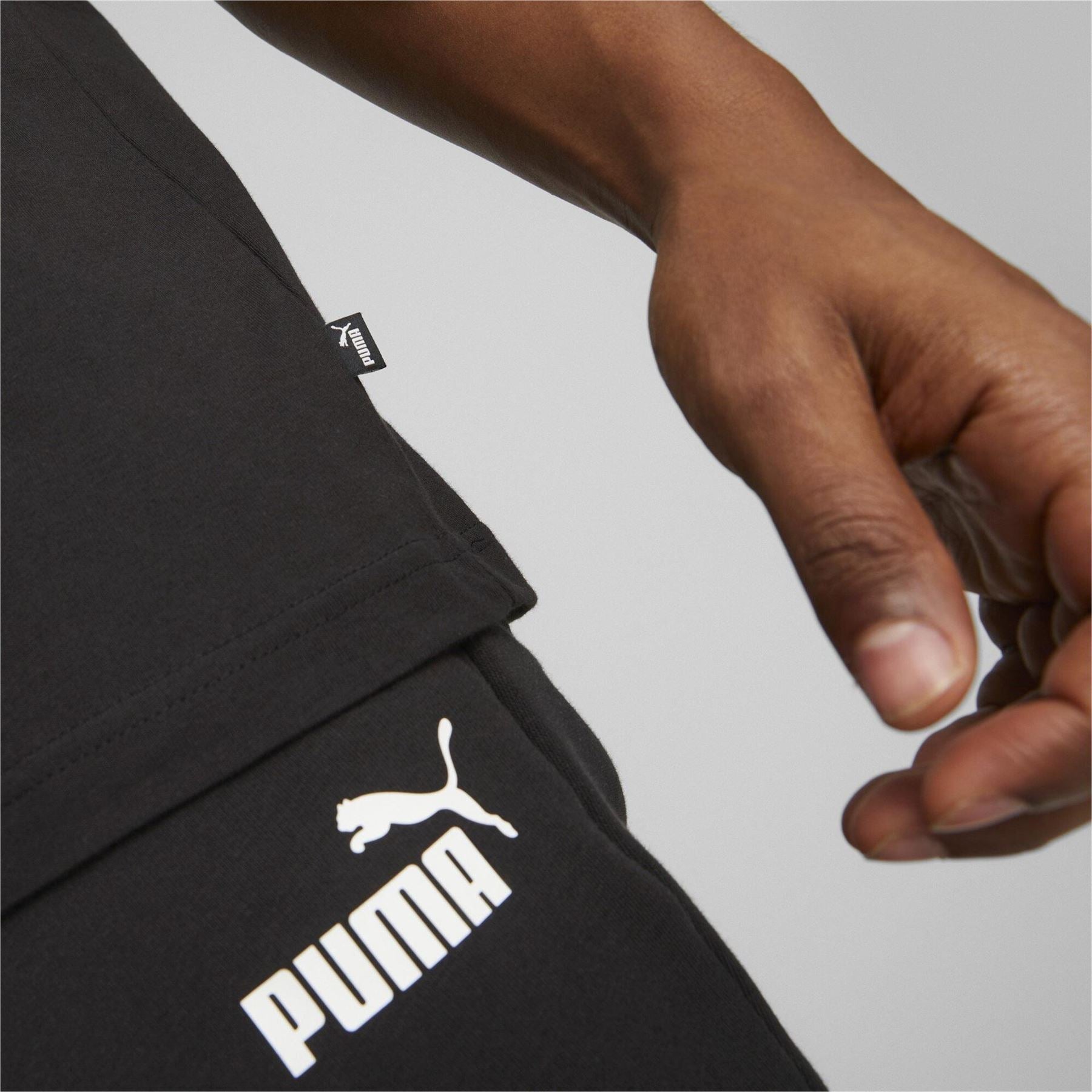 Puma Mens Small Logo T-Shirt