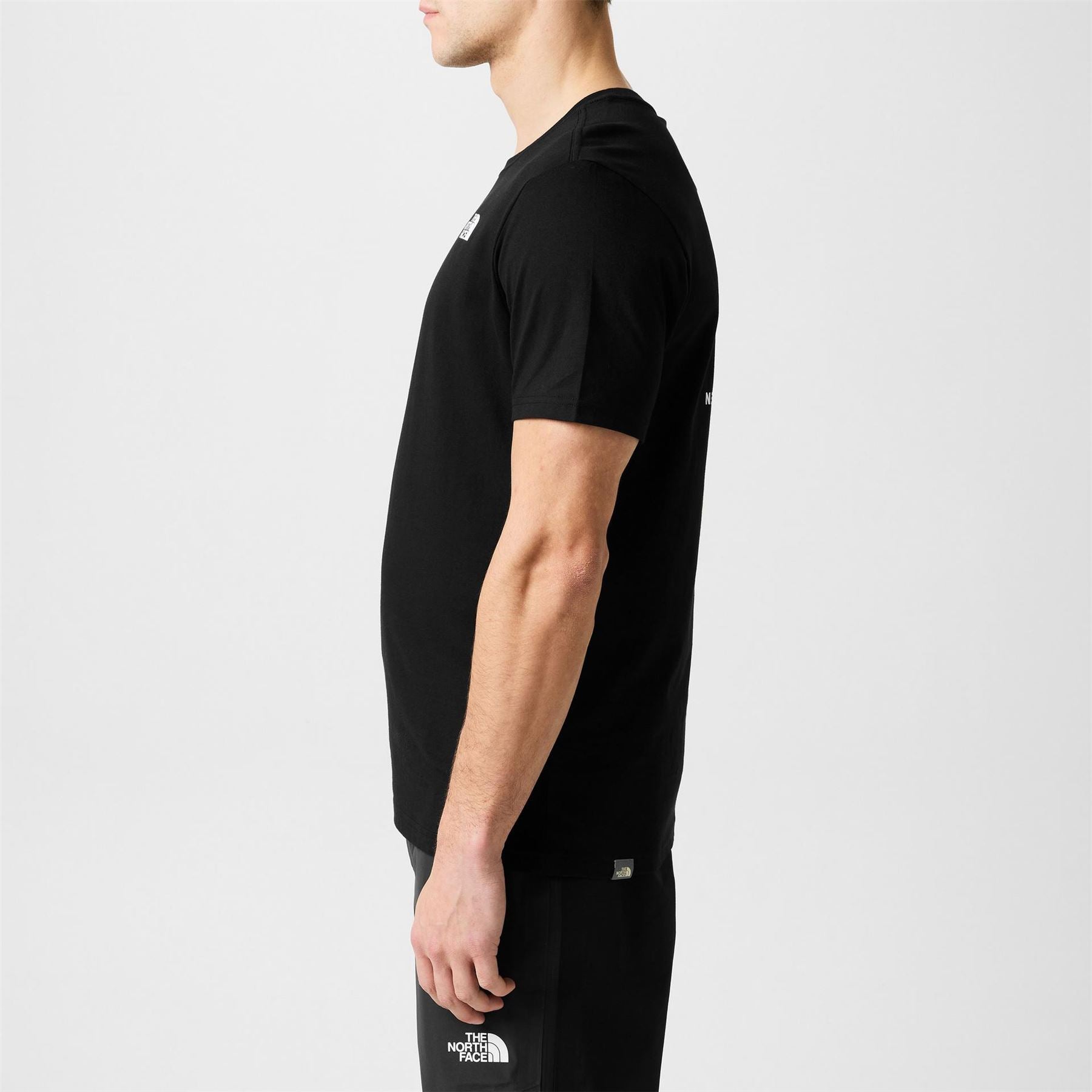 The North Face Mens Never Stop Exploring Regular Fit T-Shirt