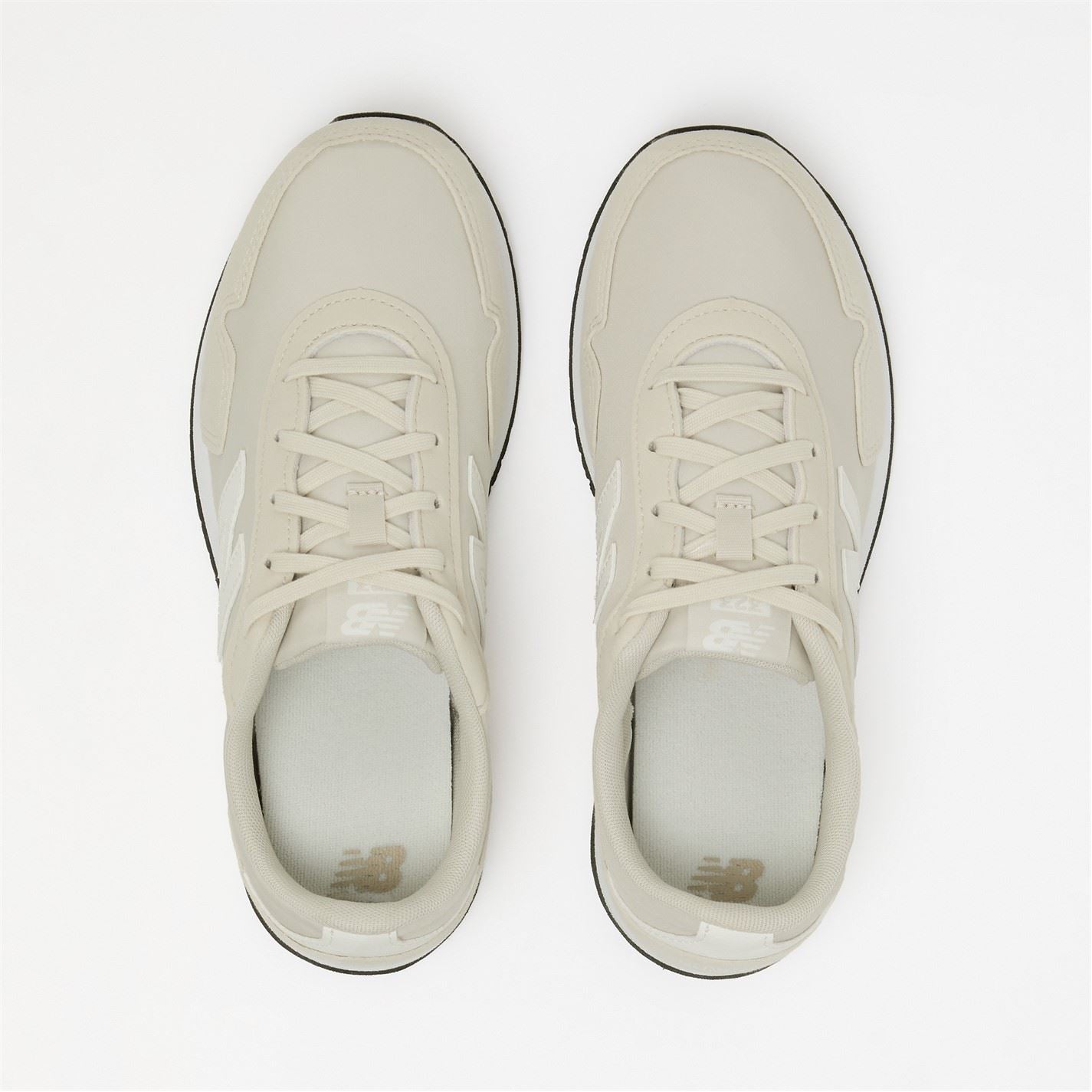 New Balance Round Toe Flat Heel Low Top Sneakers