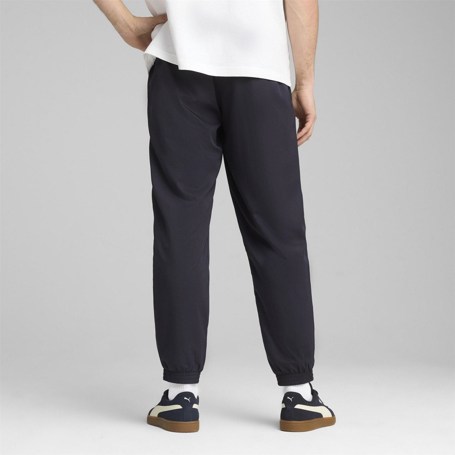 Puma Mens Ess Woven Pants Cl Jogger