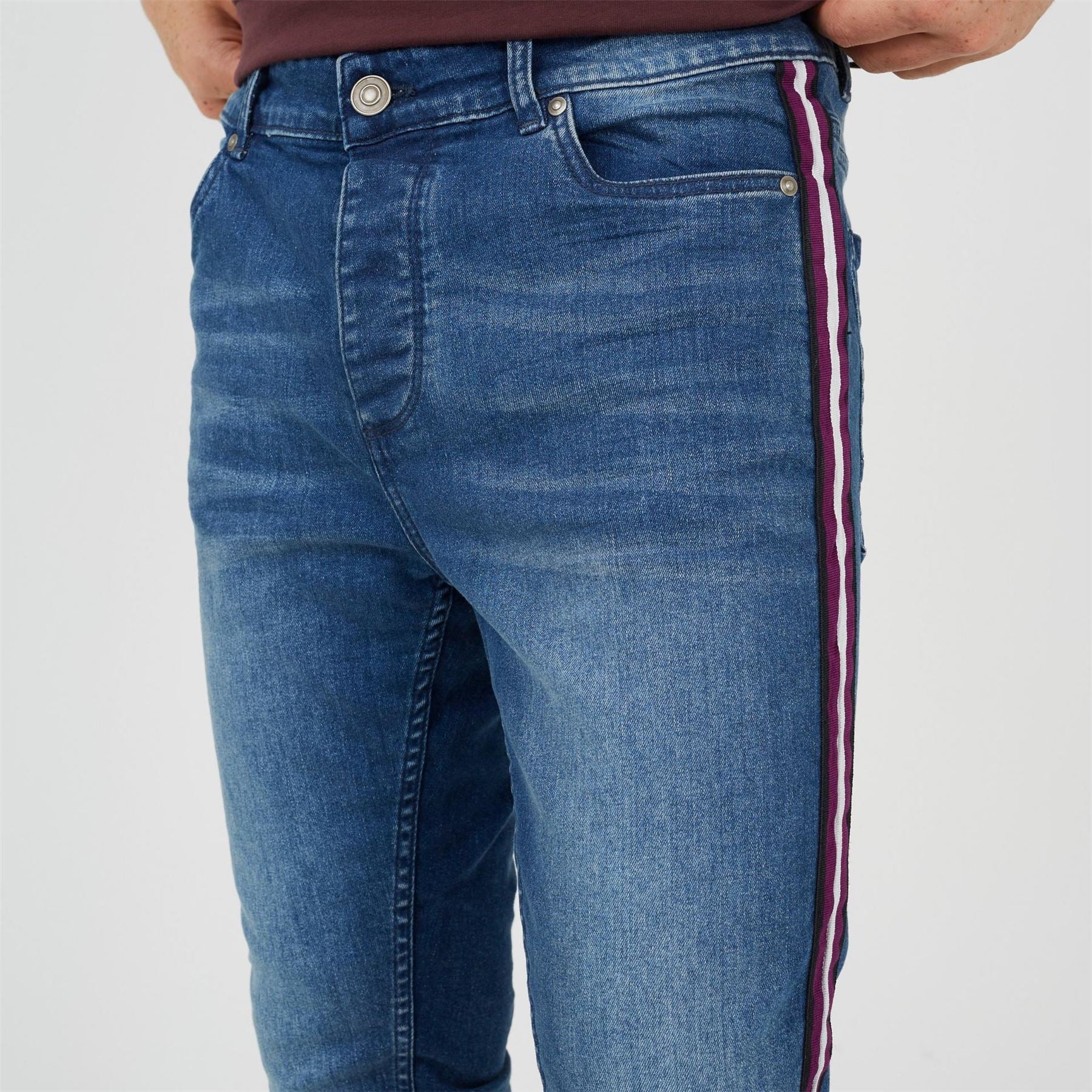 Brave Soul Fit Jeans With Contrast Side Seam Tape Detail