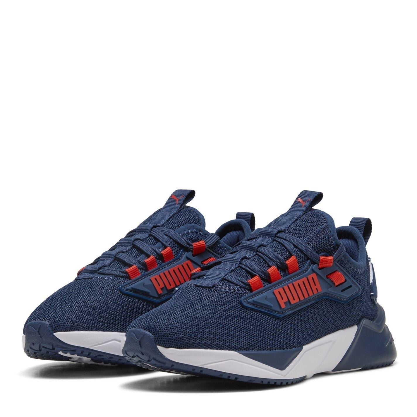 Puma Retaliate 3 Low Top Round Toe Flat Heel Sneakers