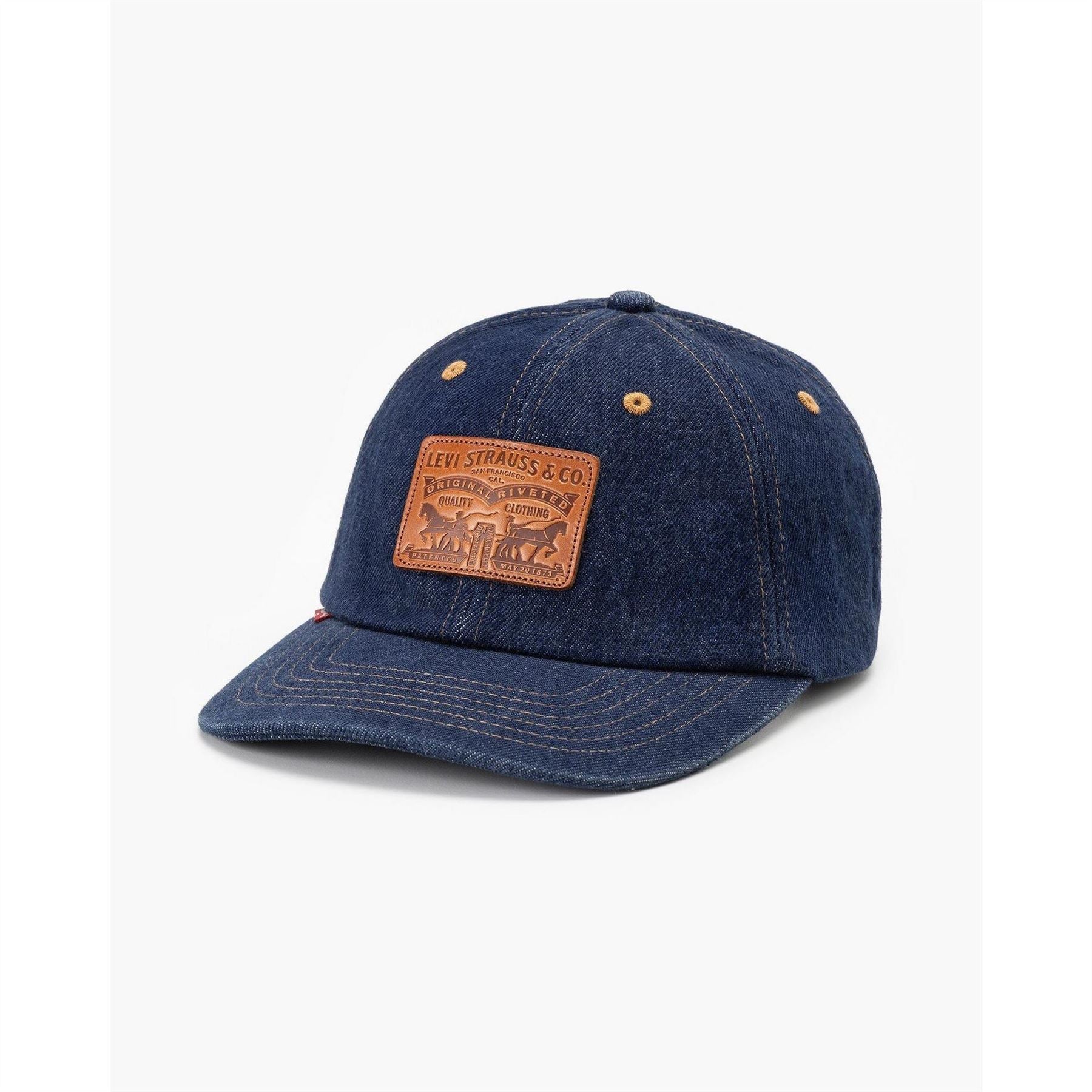 Levis Heritage Logo Curved Brim Dad Cap