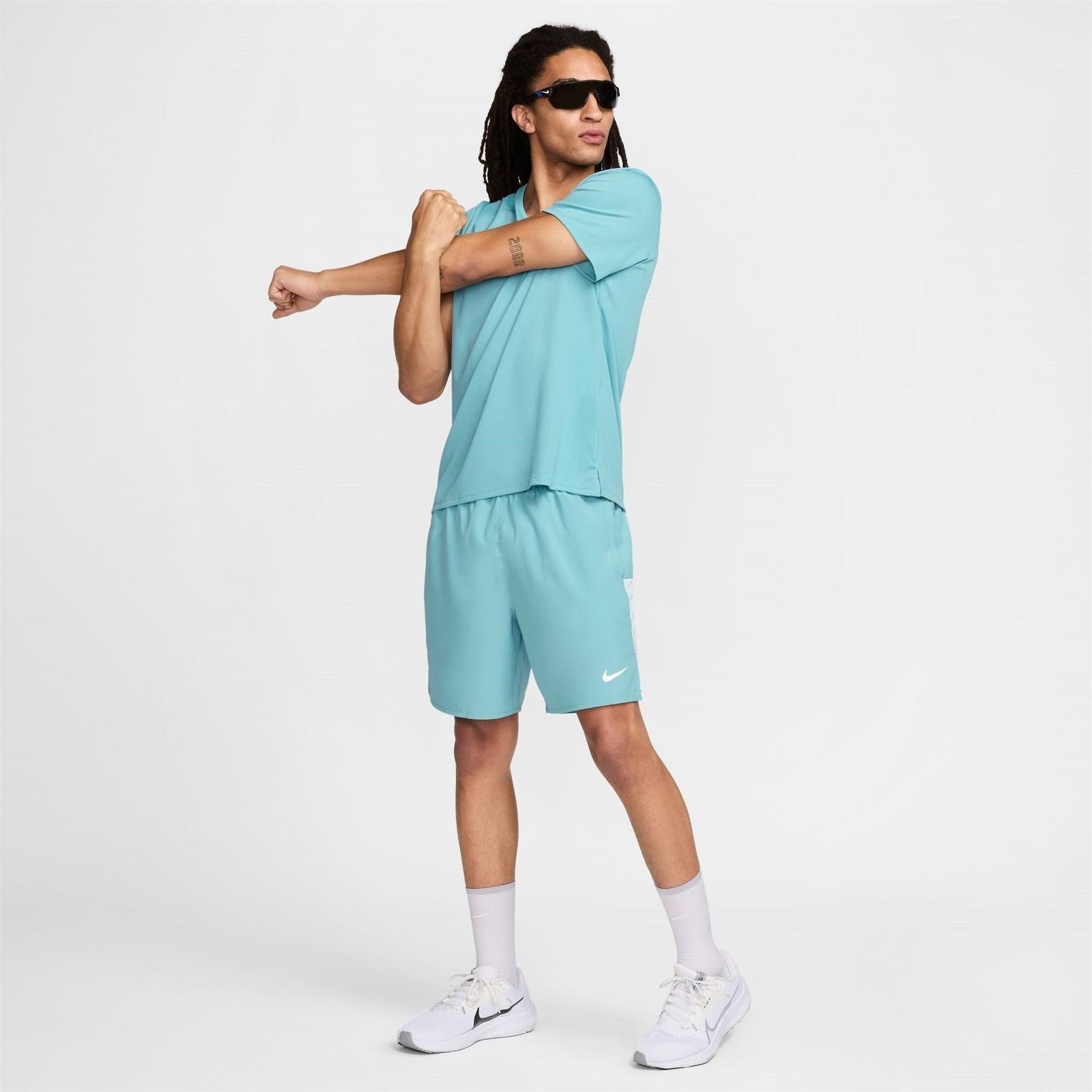 Nike Mens 7in Challenge Shorts