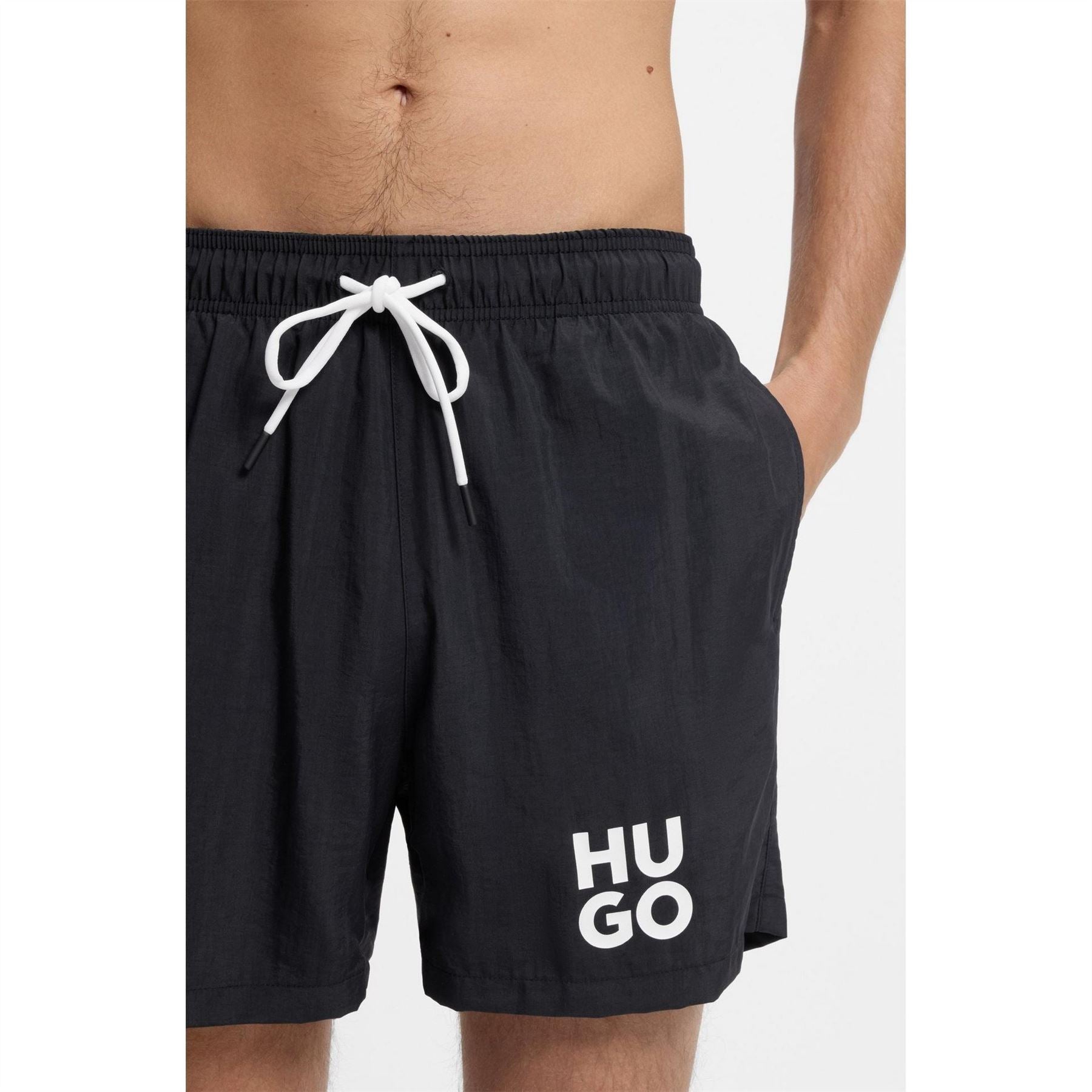 Hugo Paolo 10273126 01