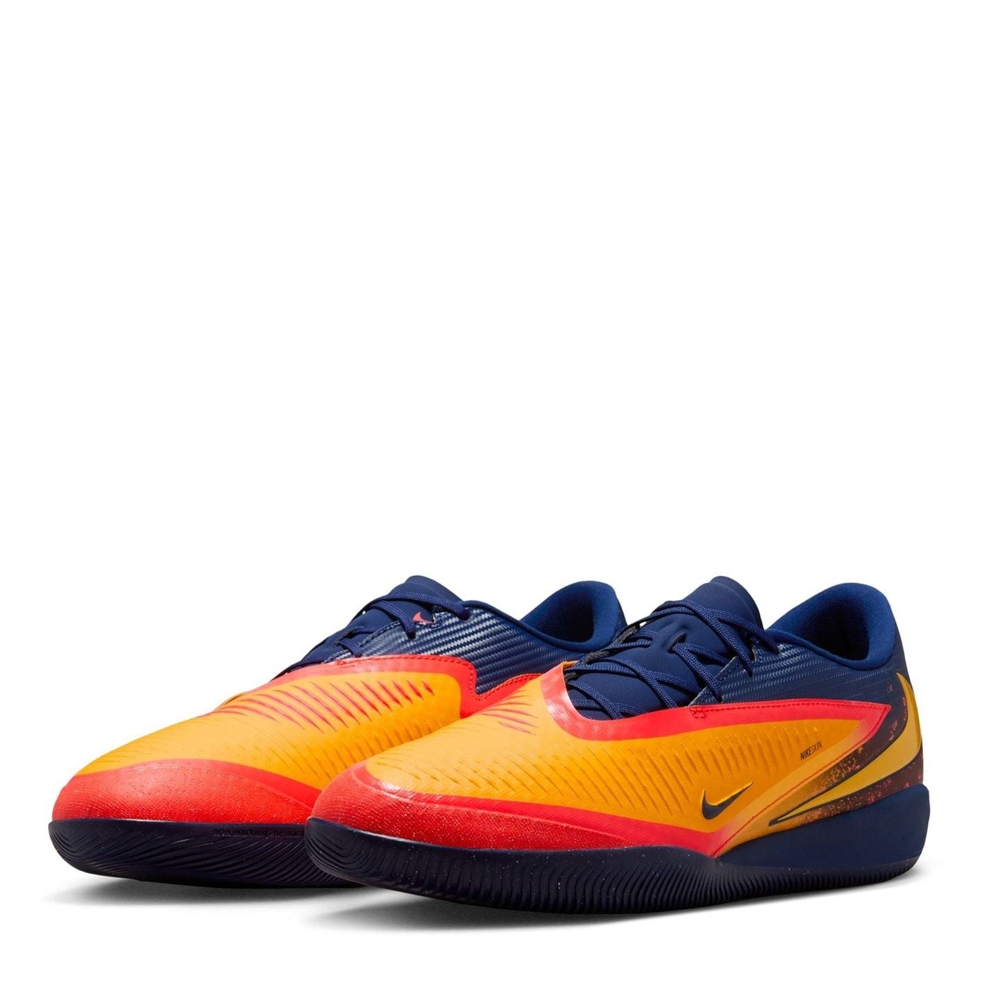 Nike Phantom Academy 6 Low Adults Indoor Football Boots