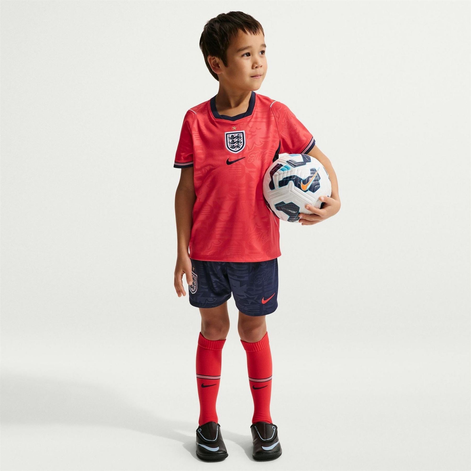Nike England 2026 Mini Kit