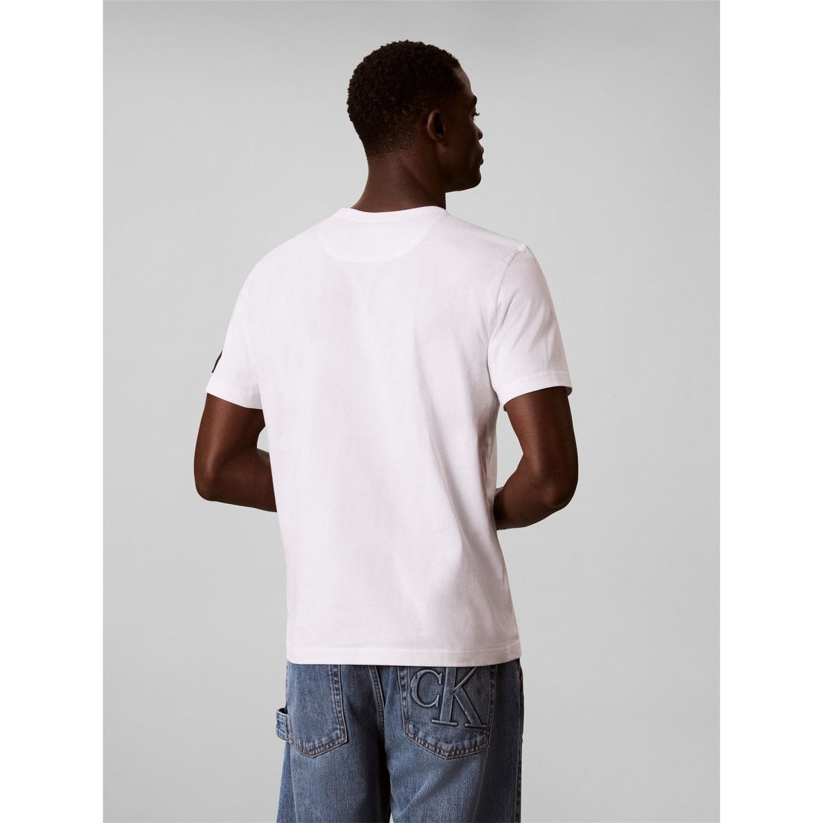 Calvin Klein Jeans Slv Logo Badge T