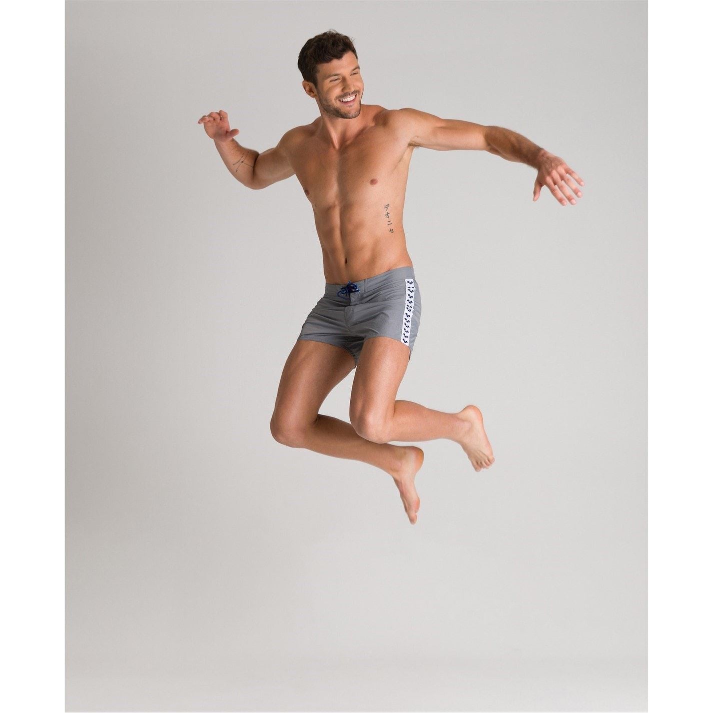 Arena Beach Shorts Icons