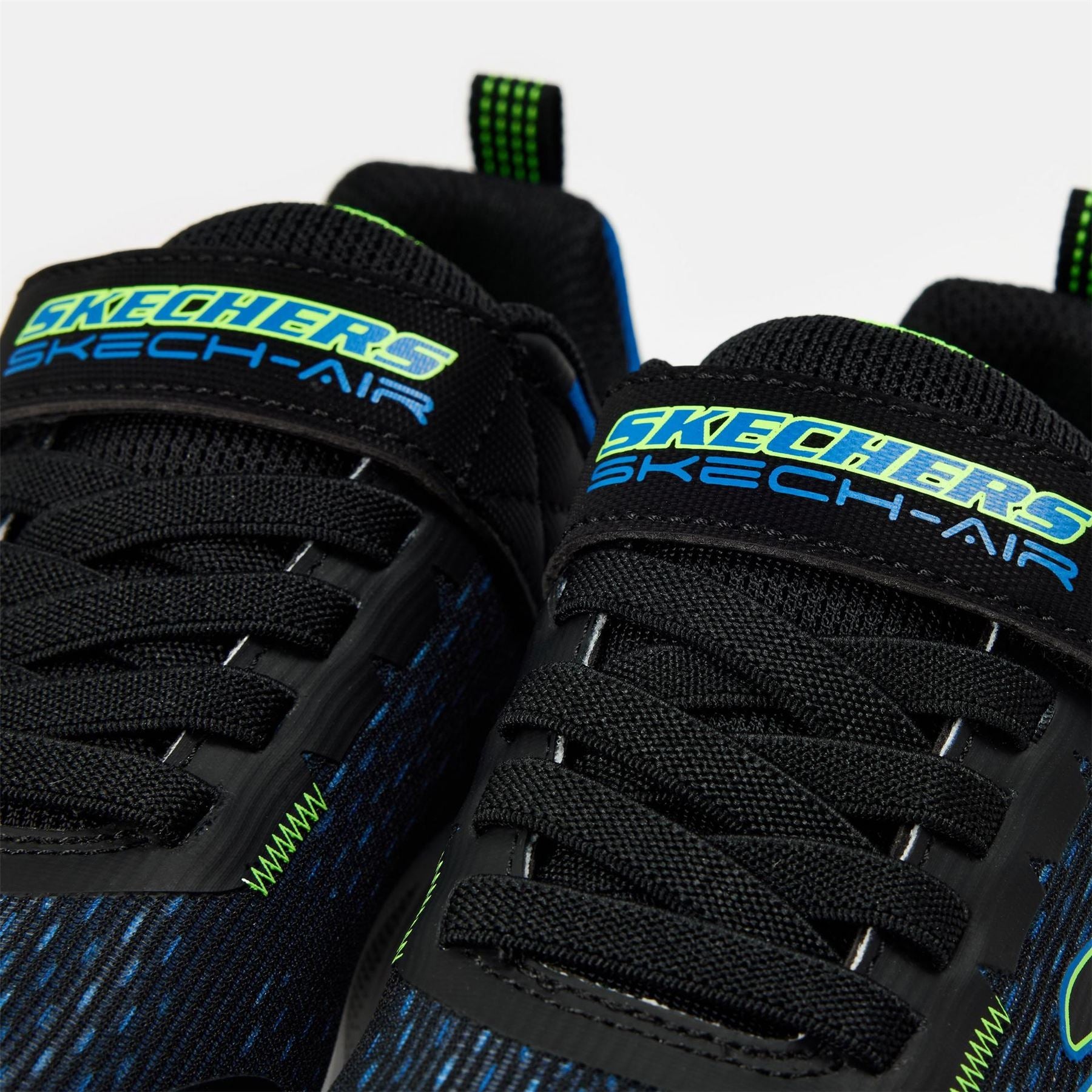 Skechers Gore  And  Strap Sneaker W Runners Boys