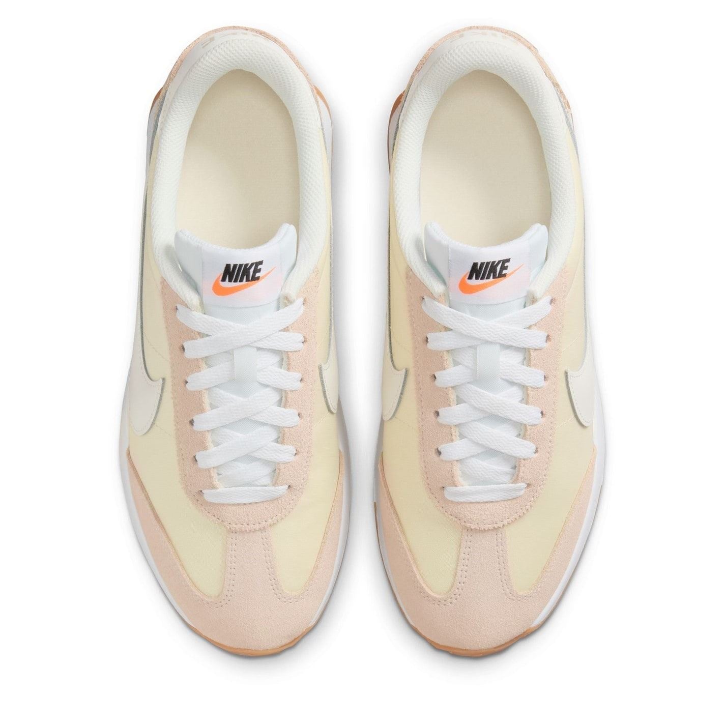 Nike Womens Waffle Trainers