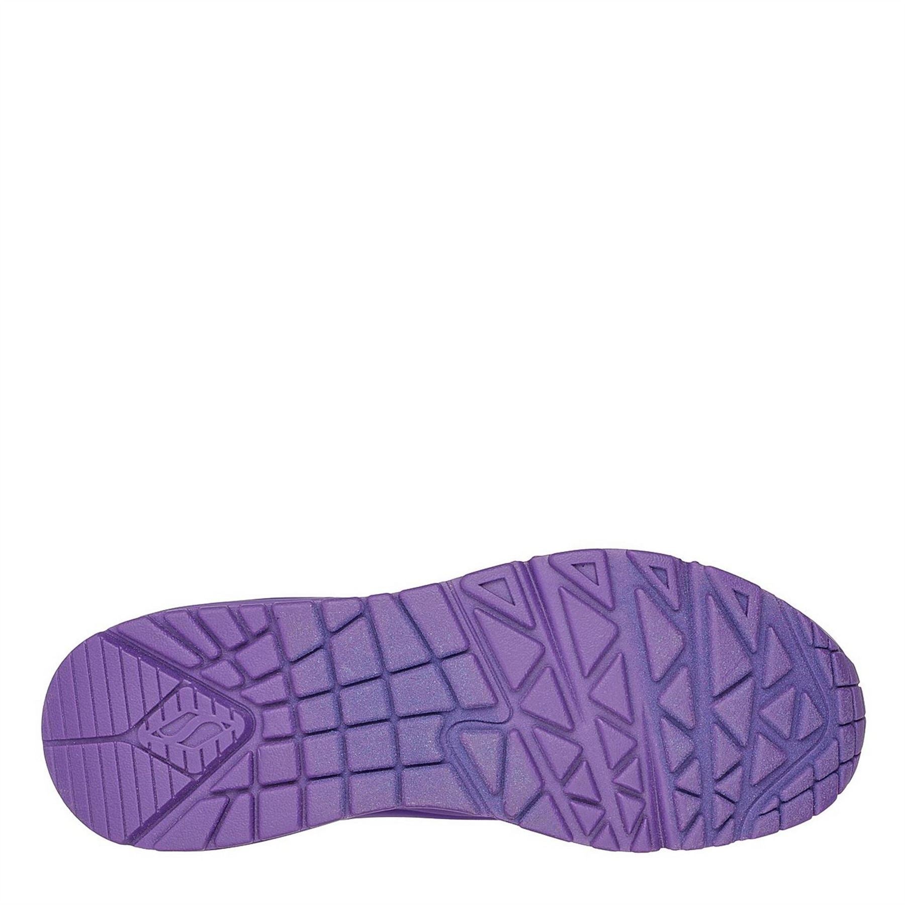 Skechers Durabuck Lace Up Classic Low Top Trainers