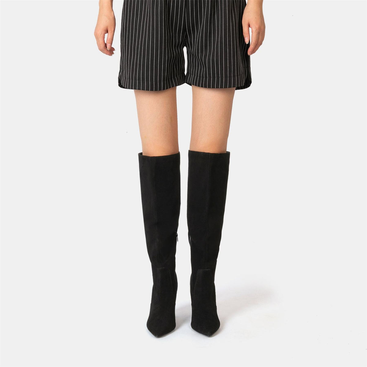 I Saw It First Saw It First Knee High Suede Boots Woman