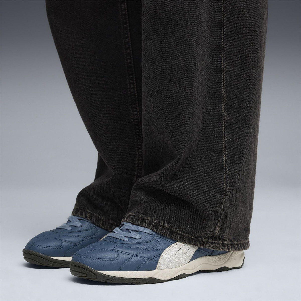 Puma King Indoor Futbolito Football Boots