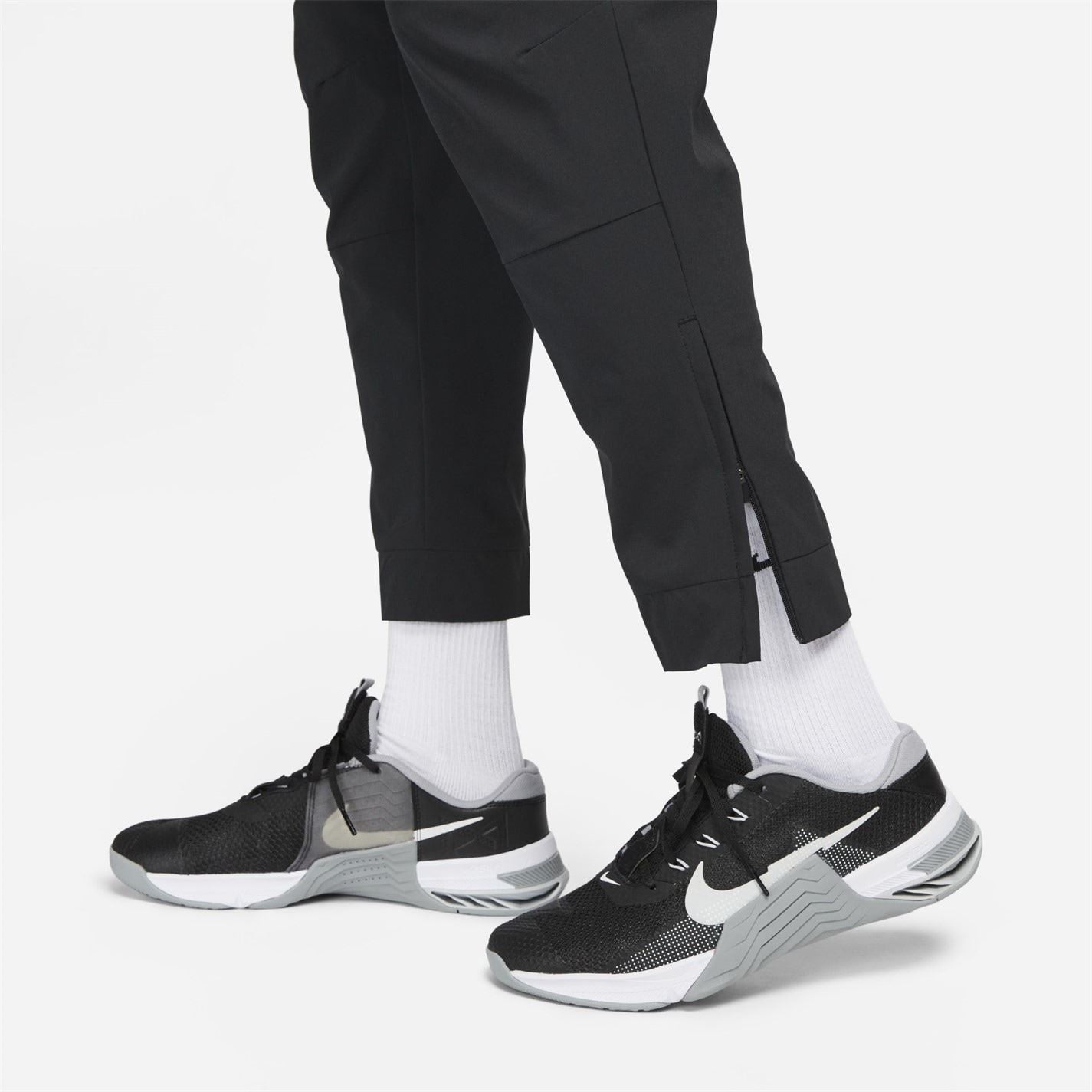 Nike Unlimited Dri Fit Zipped Pocket Straight Leg Running Pants