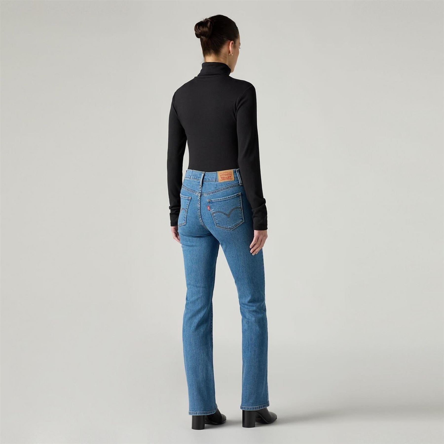 Levis Shaping Boot Soft Black Bootcut Jeans