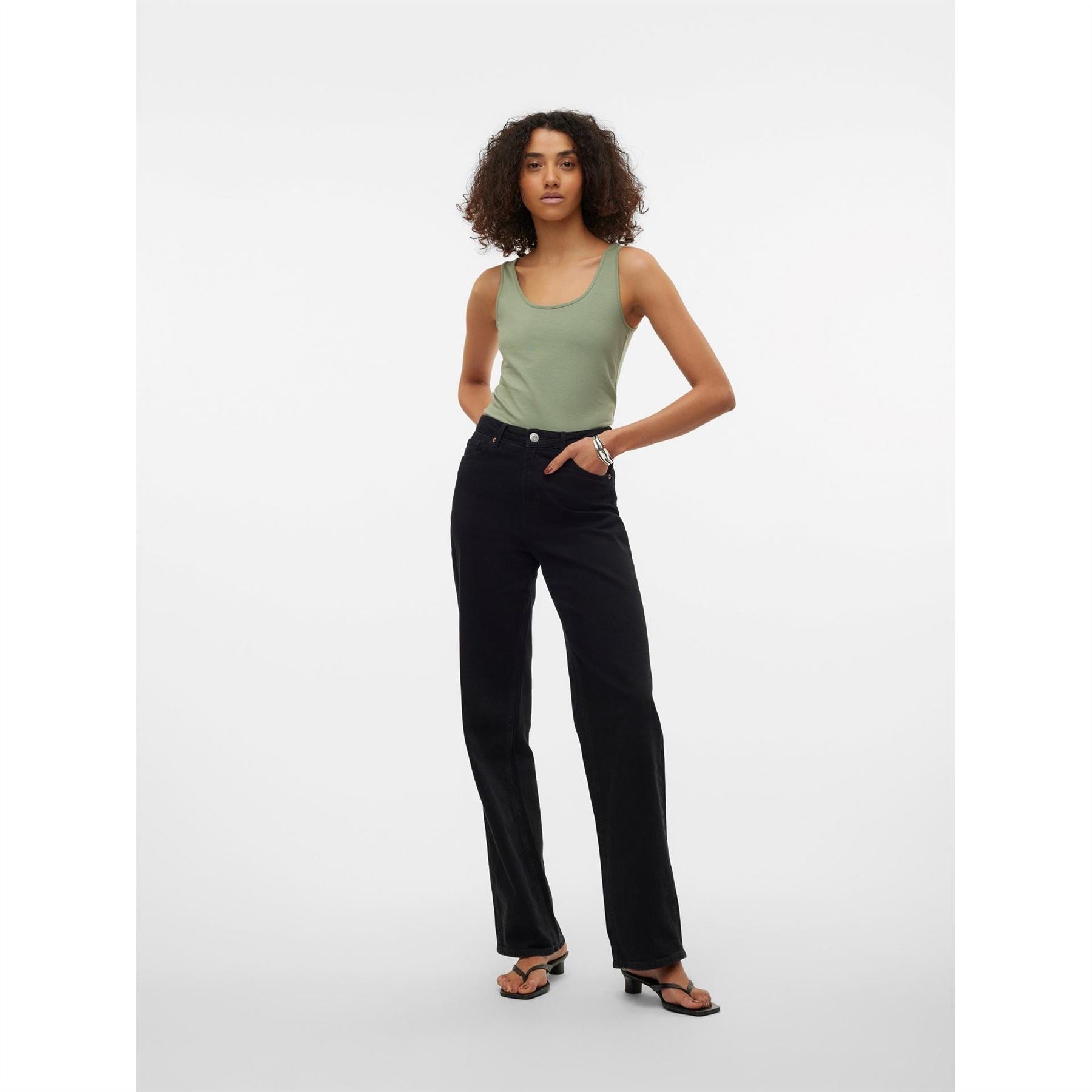 Vero Moda Scoop Neck Slim Fit Tank Top