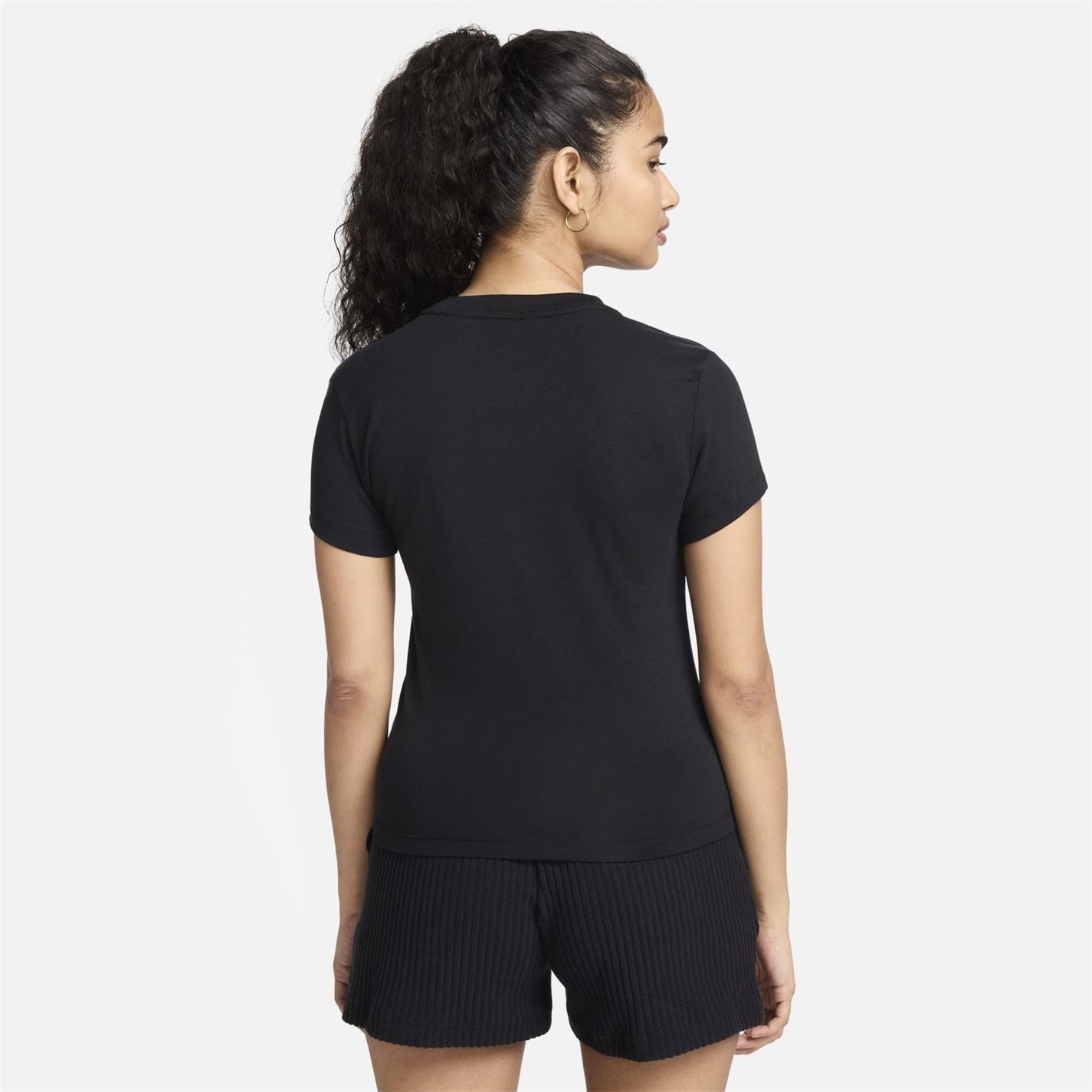 Nike Womens Sportswear Chill Knit T-Shirt