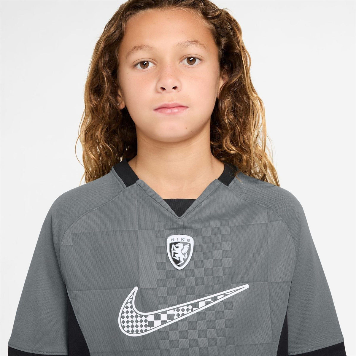 Nike Bold Logo V-Neck Raglan Short Sleeve Competition T-Shirt