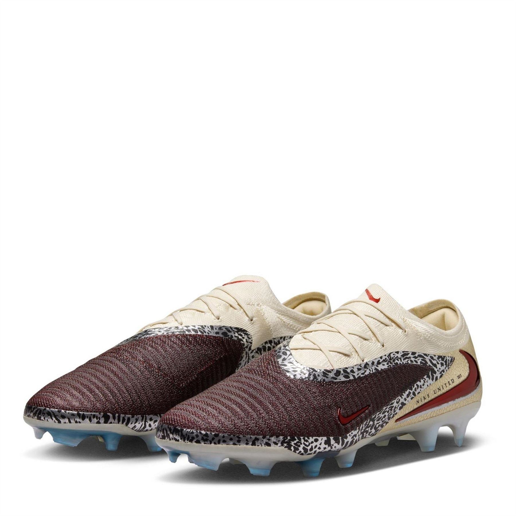 Nike Phantom 6 Low Elite Adults Firm Ground Football Boots