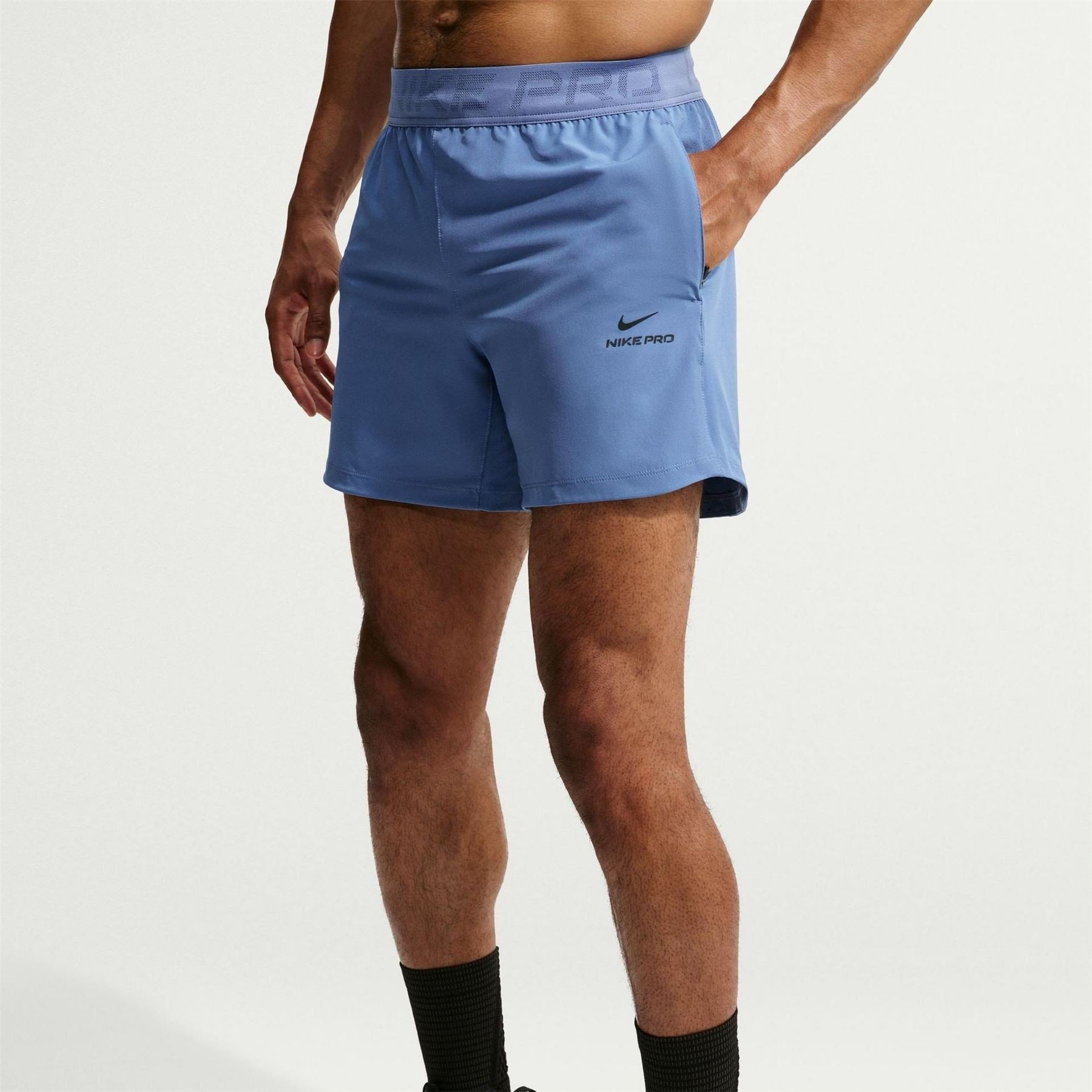 Nike Mens Dri Fit 6 Shorts