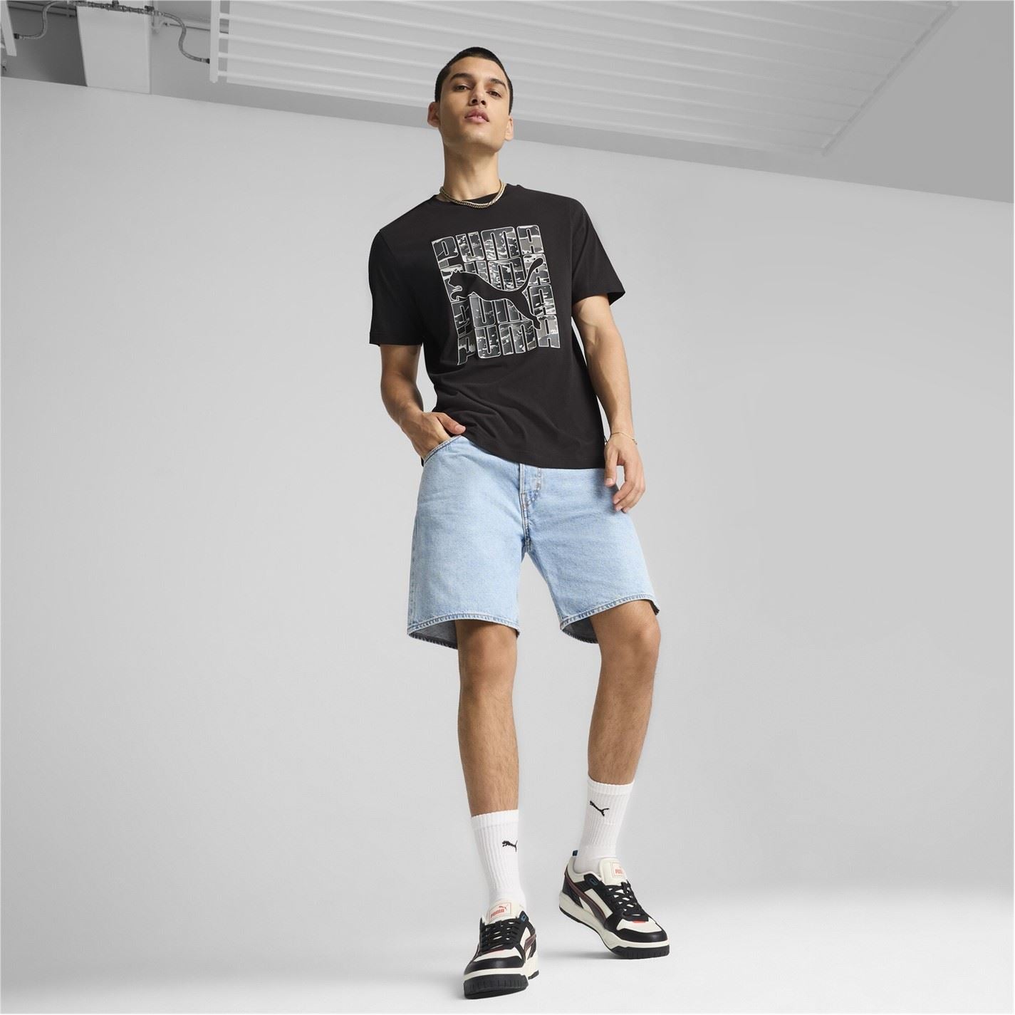 Puma Graphic Camo Regular Fit T-Shirt