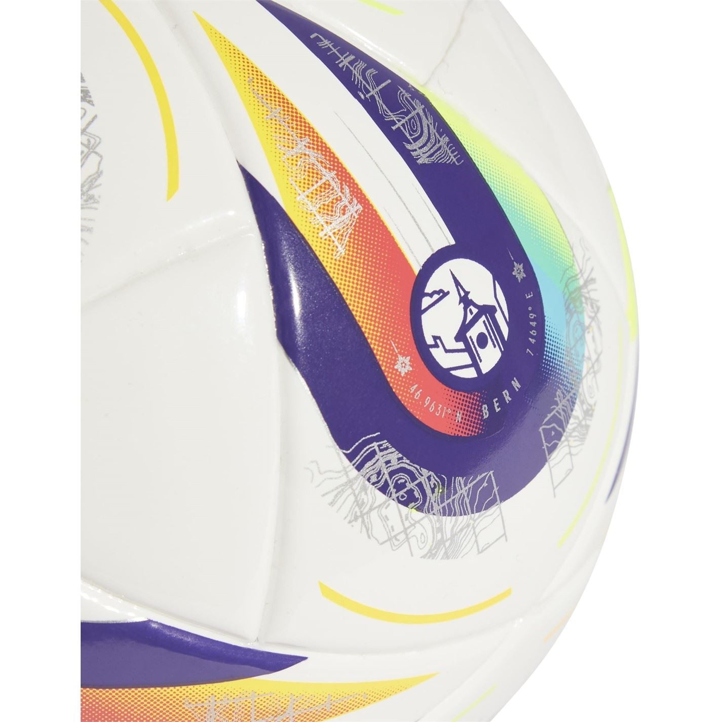 adidas Euros 2025 ™ Mini Ball Adults