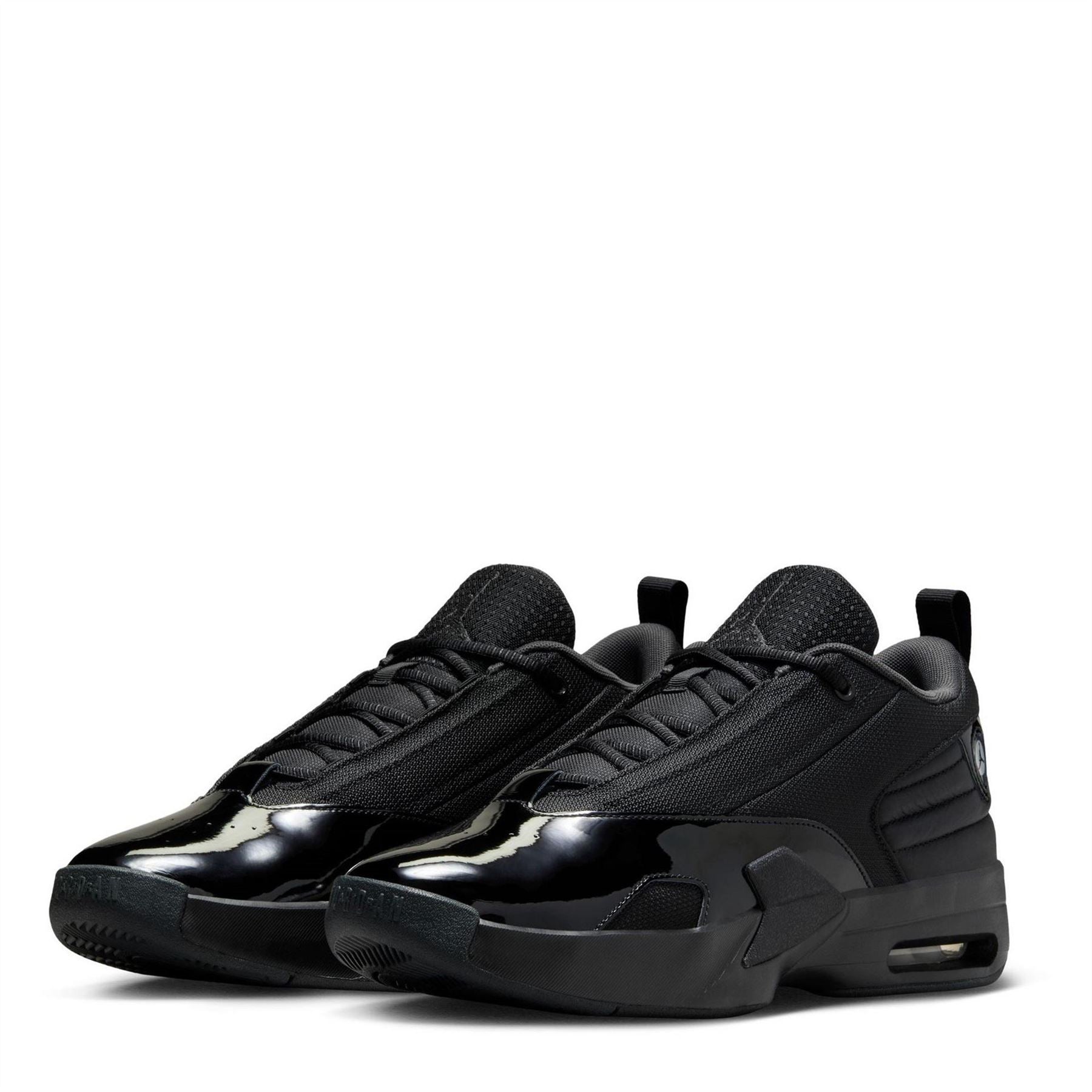 Air Jordan Max Aura Basketball Trainers