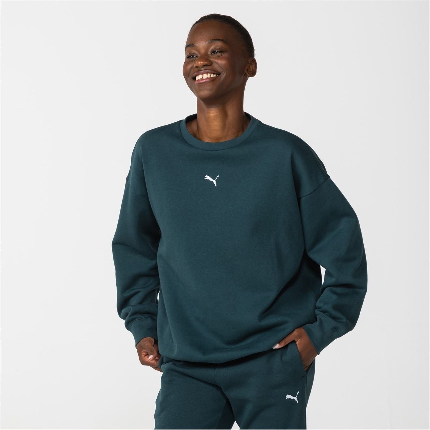 Puma Womens Ess Oversized Crew Fl Sweatshirt