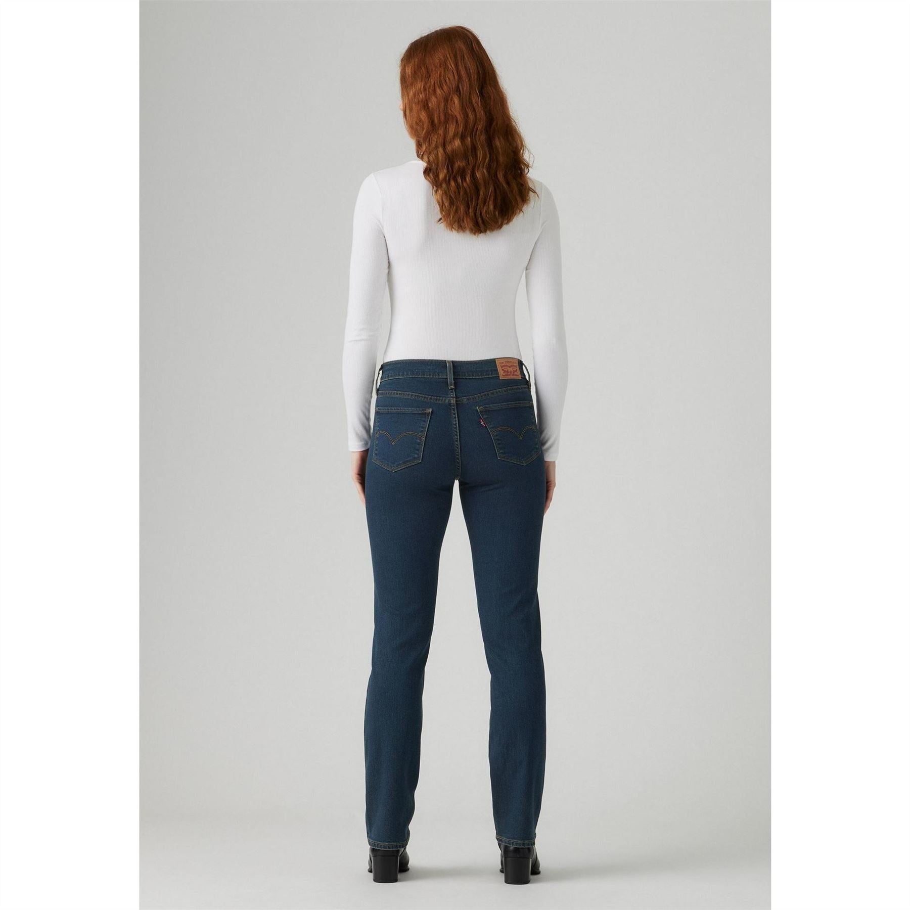 Levis 314 Shaping Straight Jeans