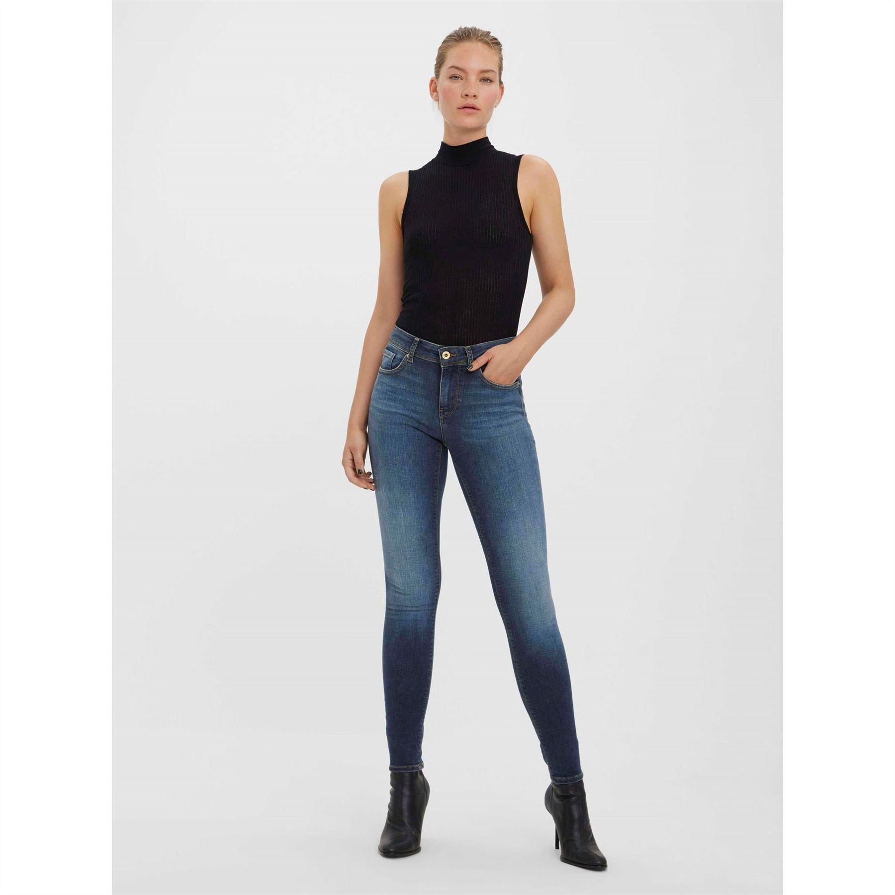 Vero Moda Slim Fit Jeans