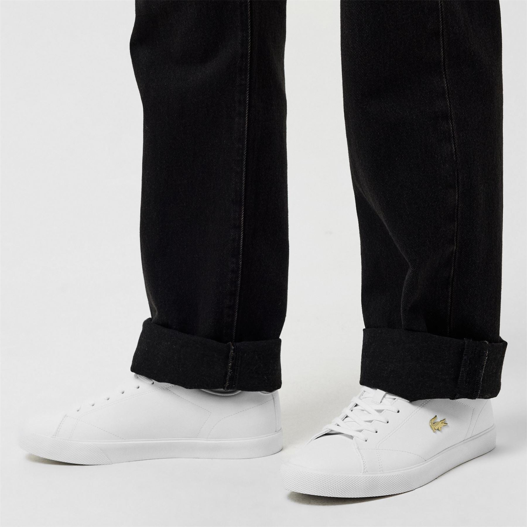 Lacoste Lerond Pro Low Top Trainers