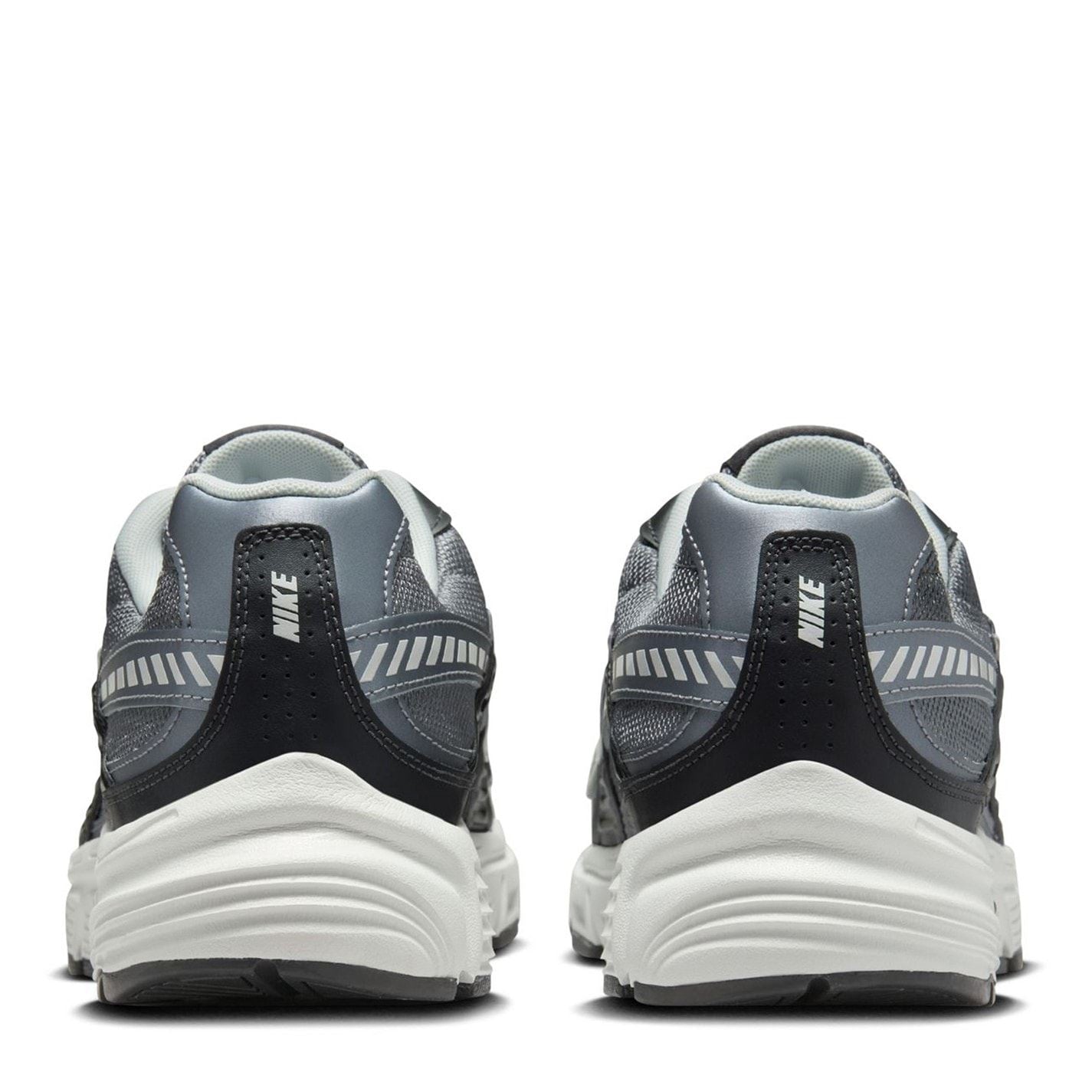 Nike Mens Initiator Running Shoes