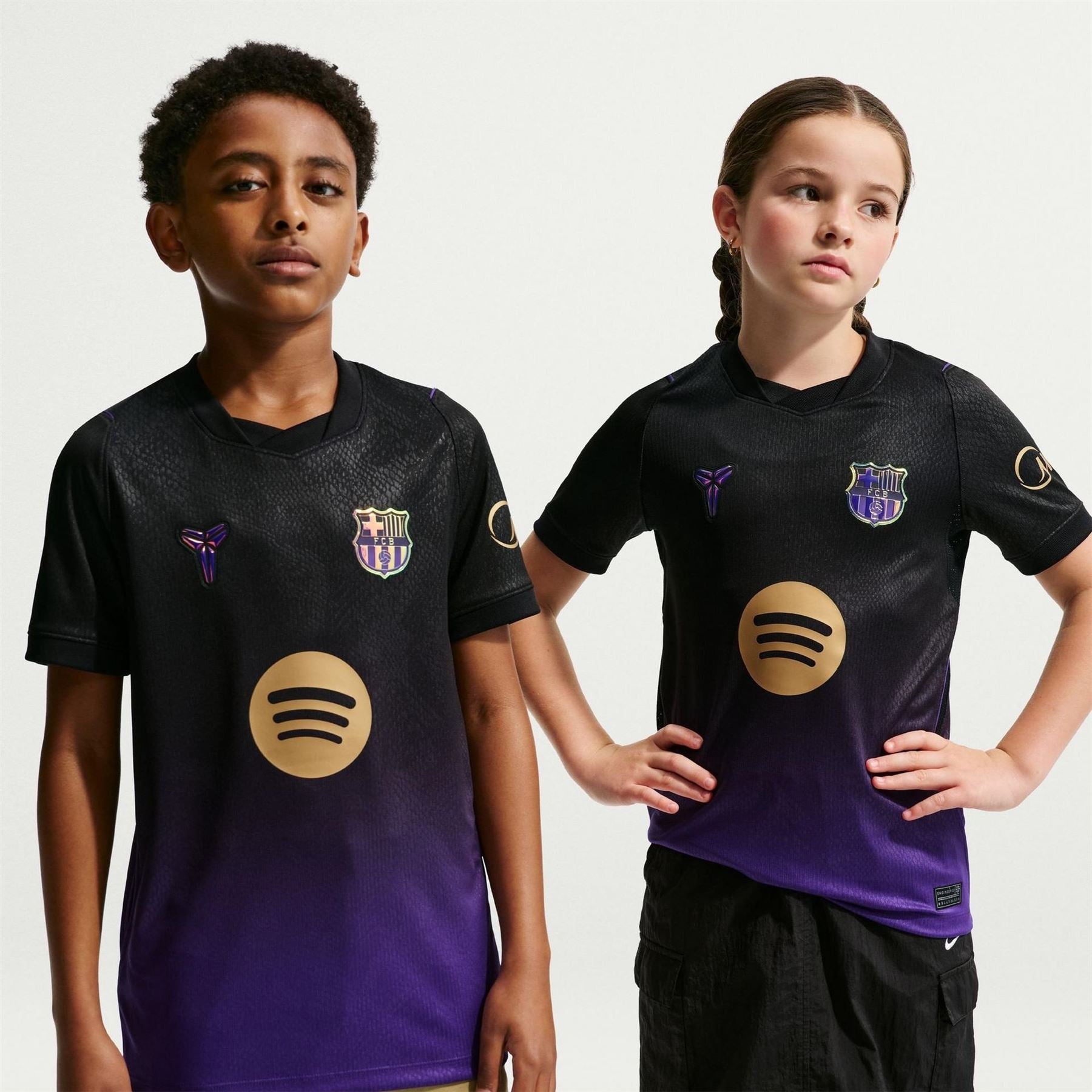 Nike Barcelona Away Shirt 2026 27 Juniors