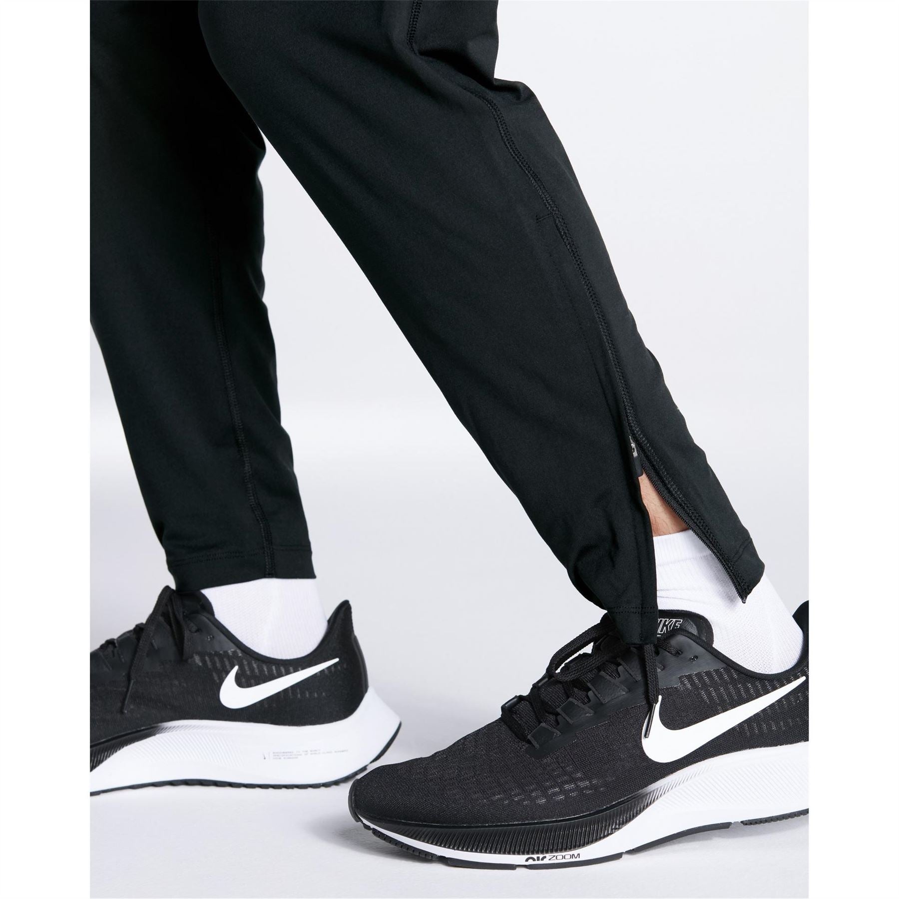 Nike Dry Element Solid Patterned Tapered Track Pants