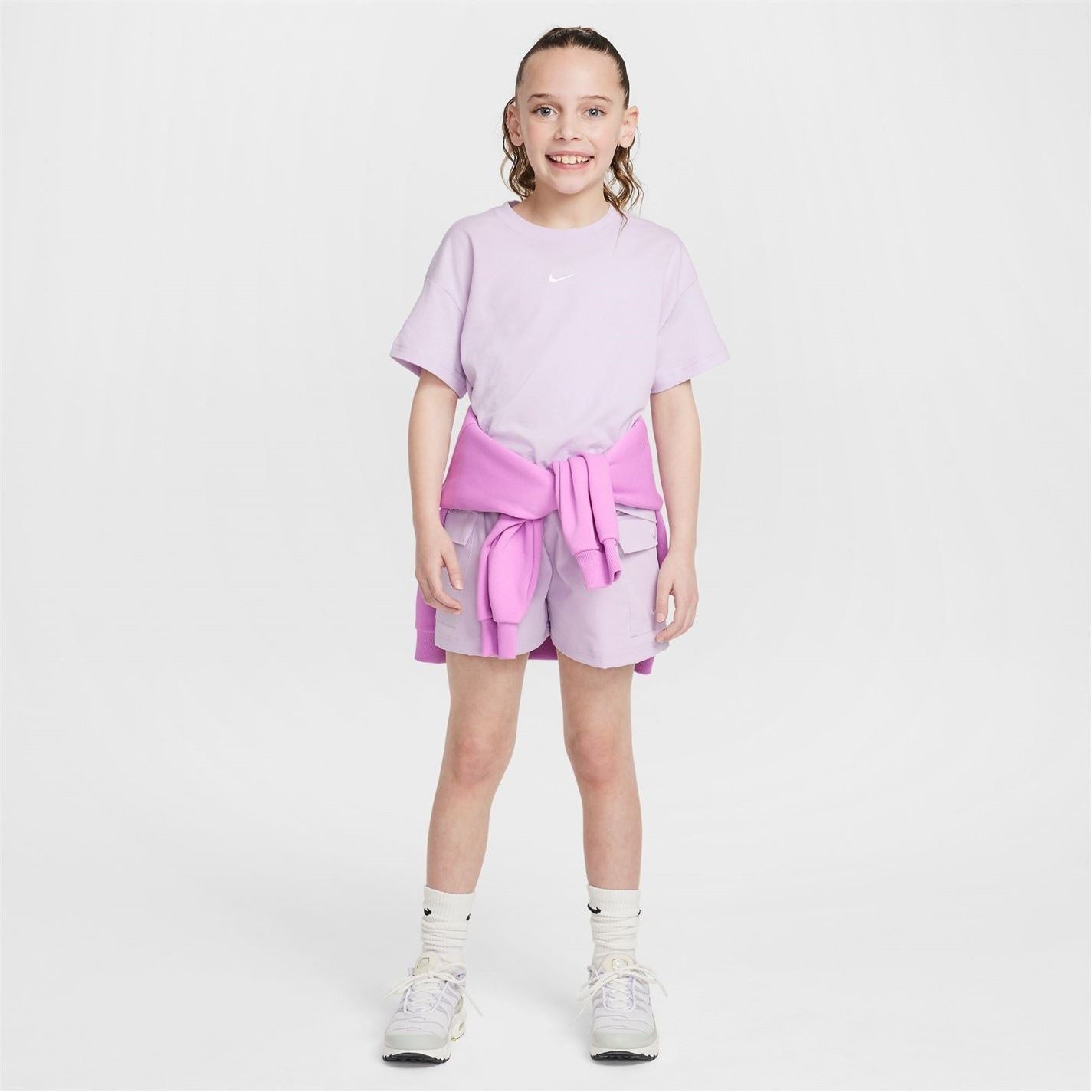 Nike Sportswear Big Kids (girls) T-Shirt