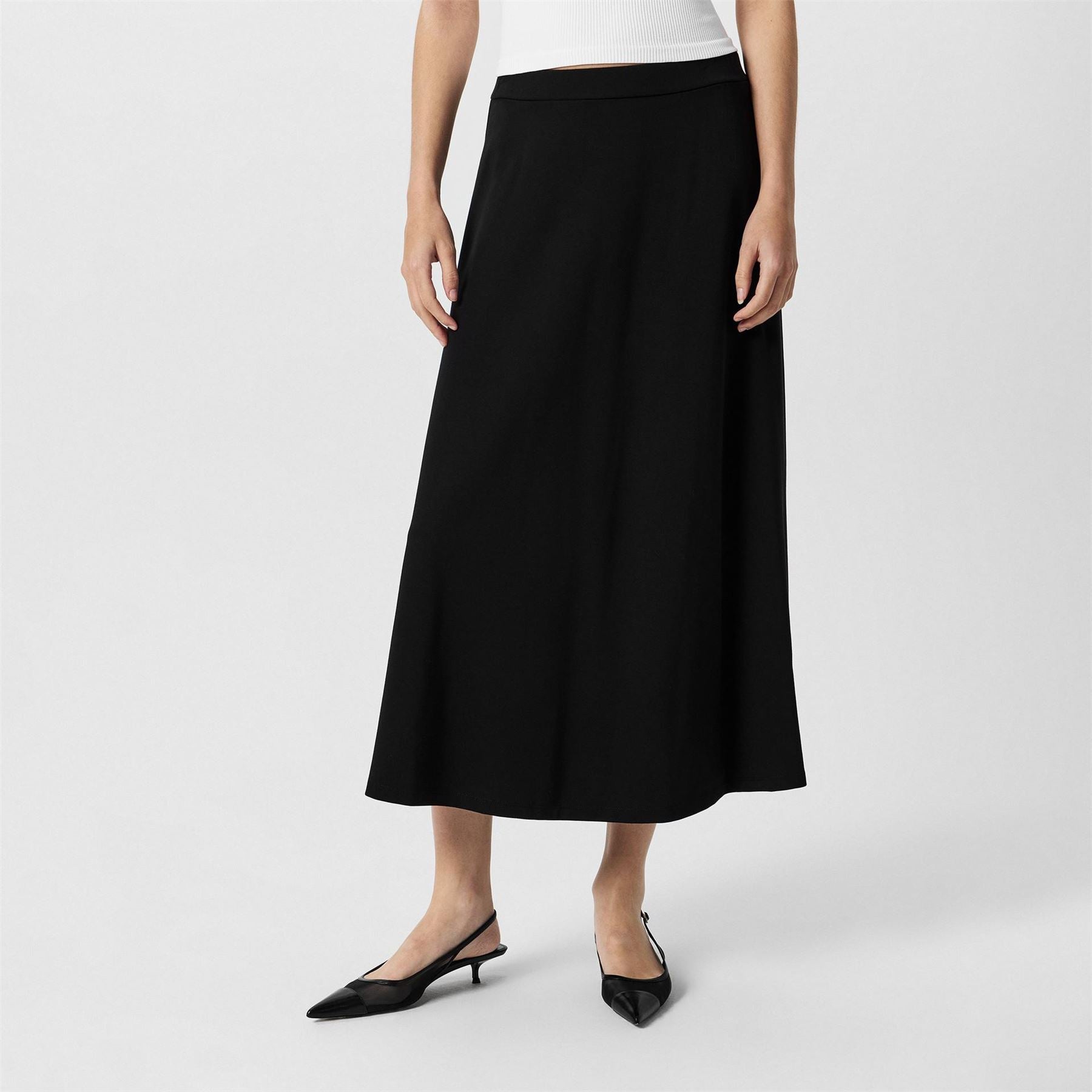 Finery Skirt