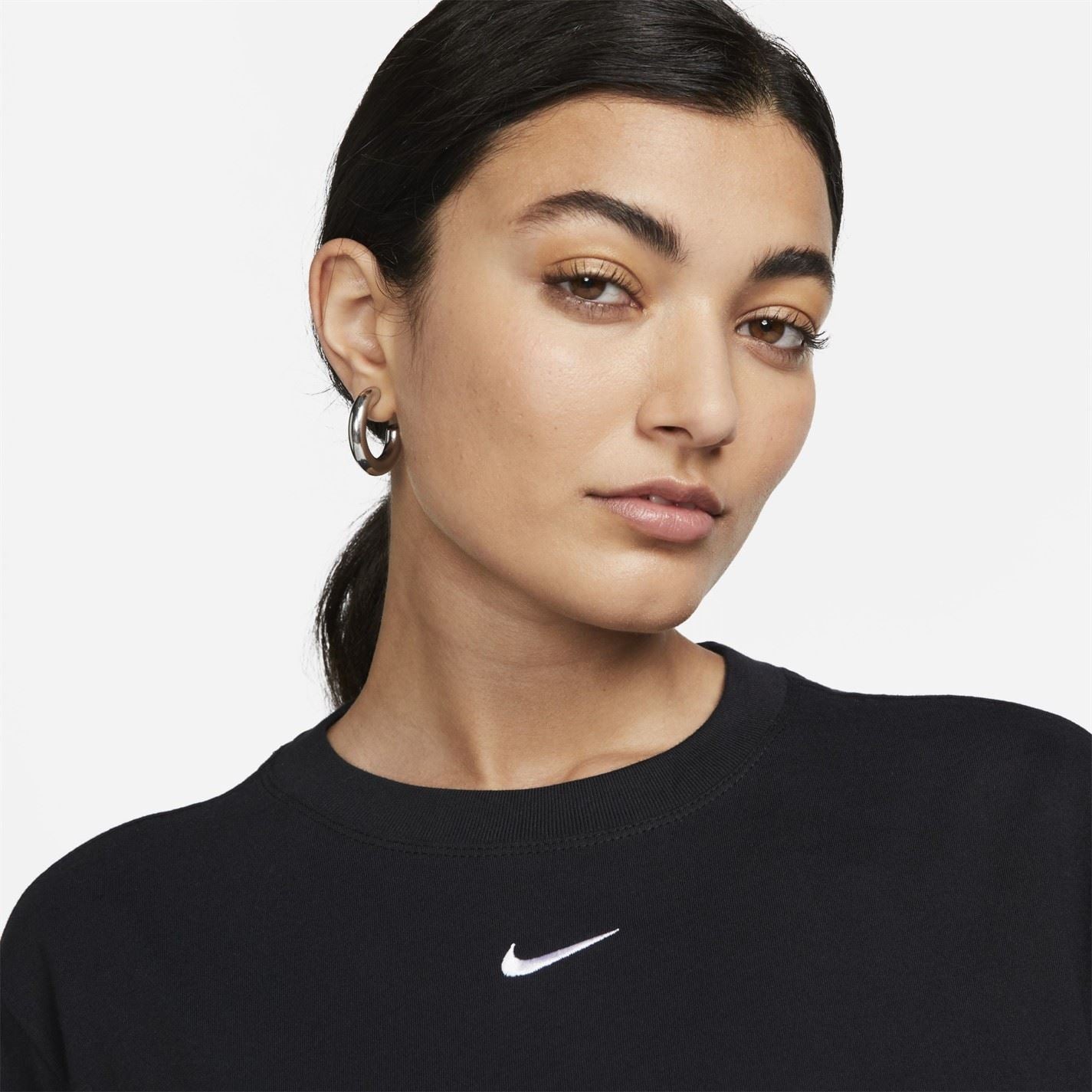 Nike Womens Oversized Logo T-Shirt