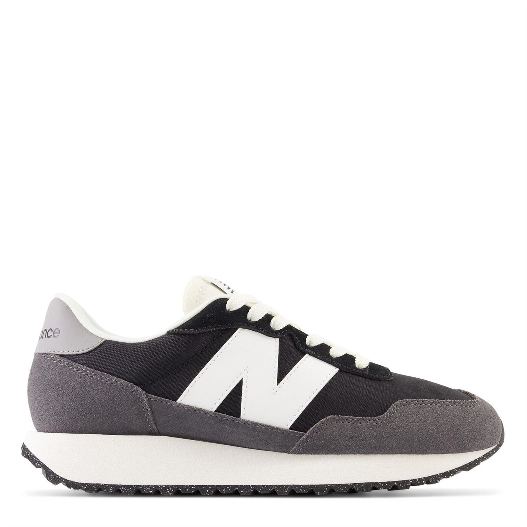 New Balance Balance 237 Low Top Sneakers