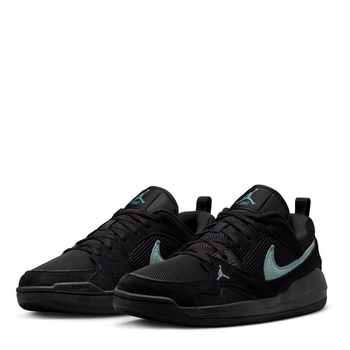 Air Jordan Comfort Era Lace-Up Low Top Sneakers