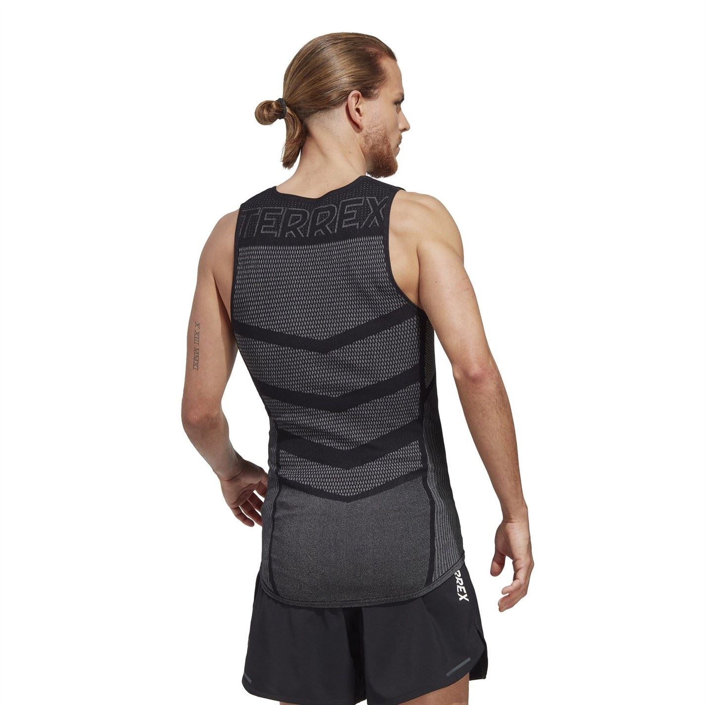 adidas Mens Terrex Drynamo Sleeveless Baselayer Tank Top