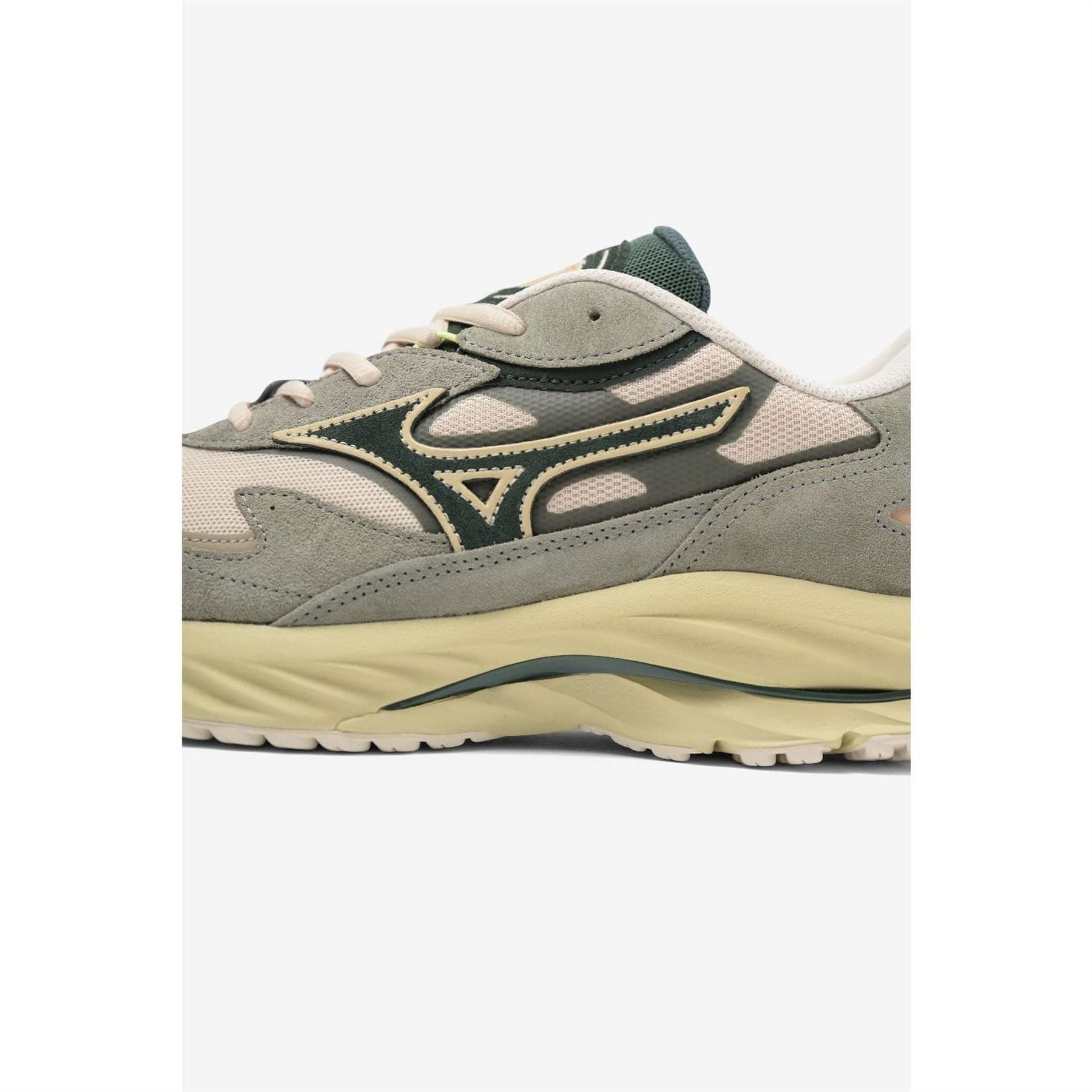 Mizuno Rider Beta Trainers